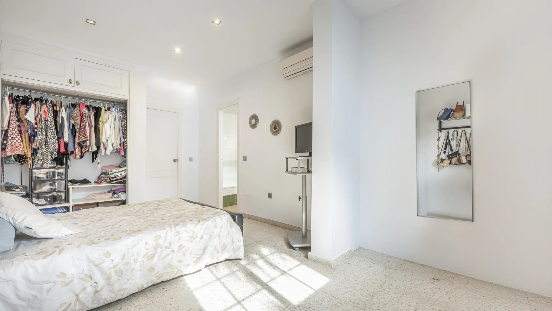 Town house for sale in Estepona