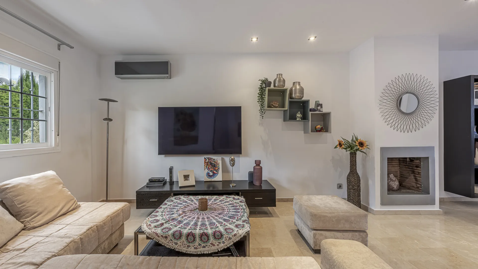 Town house for sale in Estepona