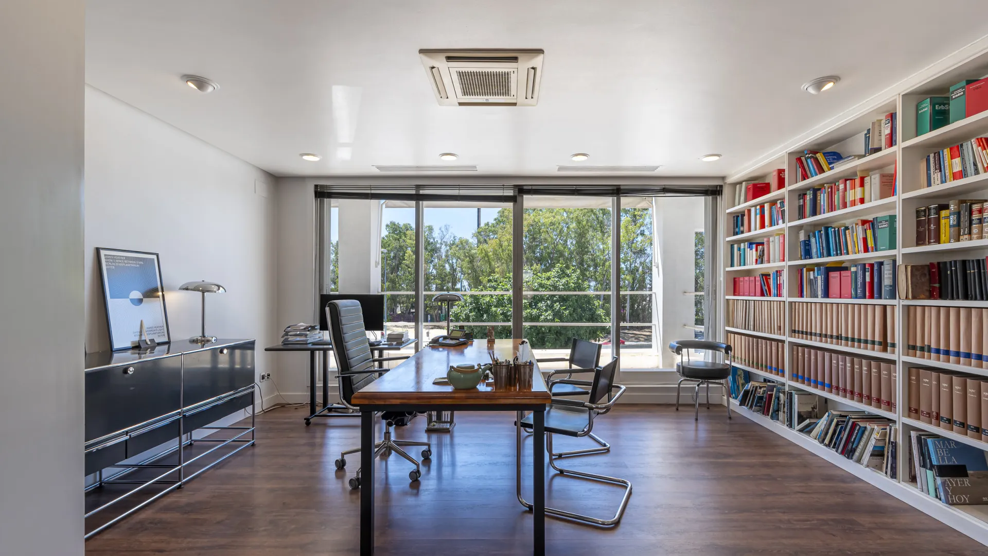 Se vende negocio en Guadalmina Alta