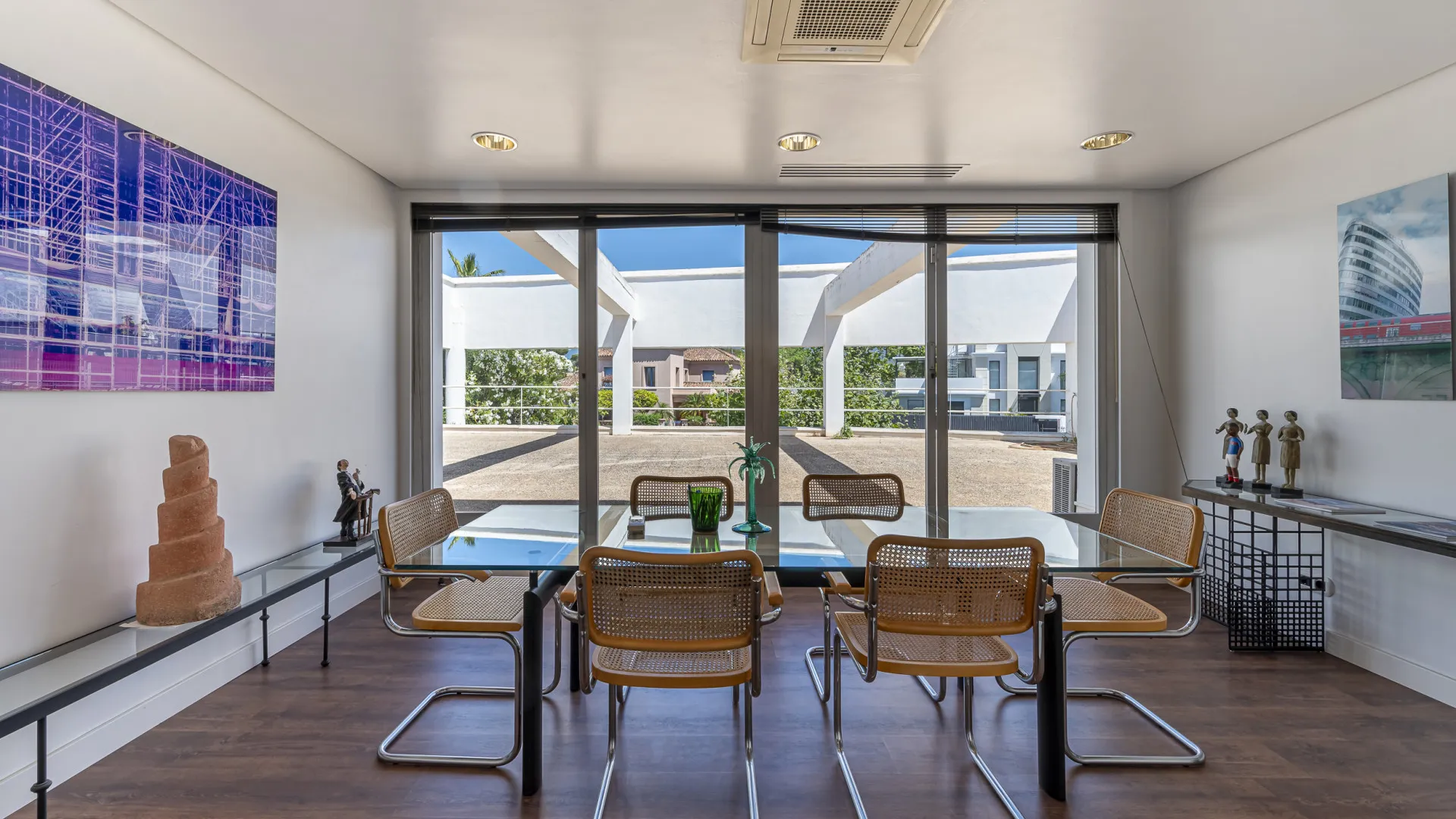 Se vende negocio en Guadalmina Alta