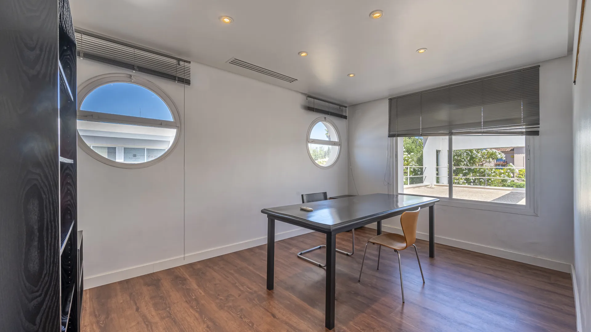 Se vende negocio en Guadalmina Alta