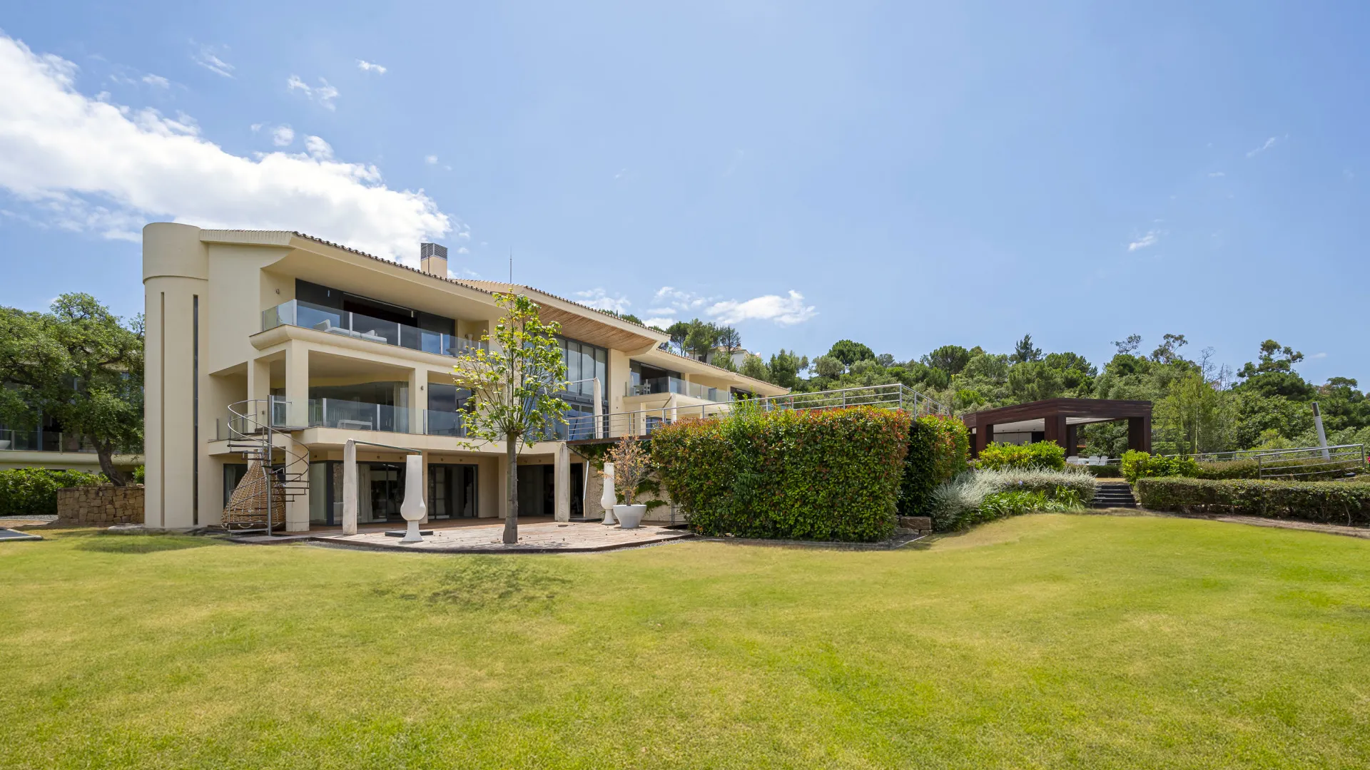 Villa with 10 bedrooms for sale in La Zagaleta