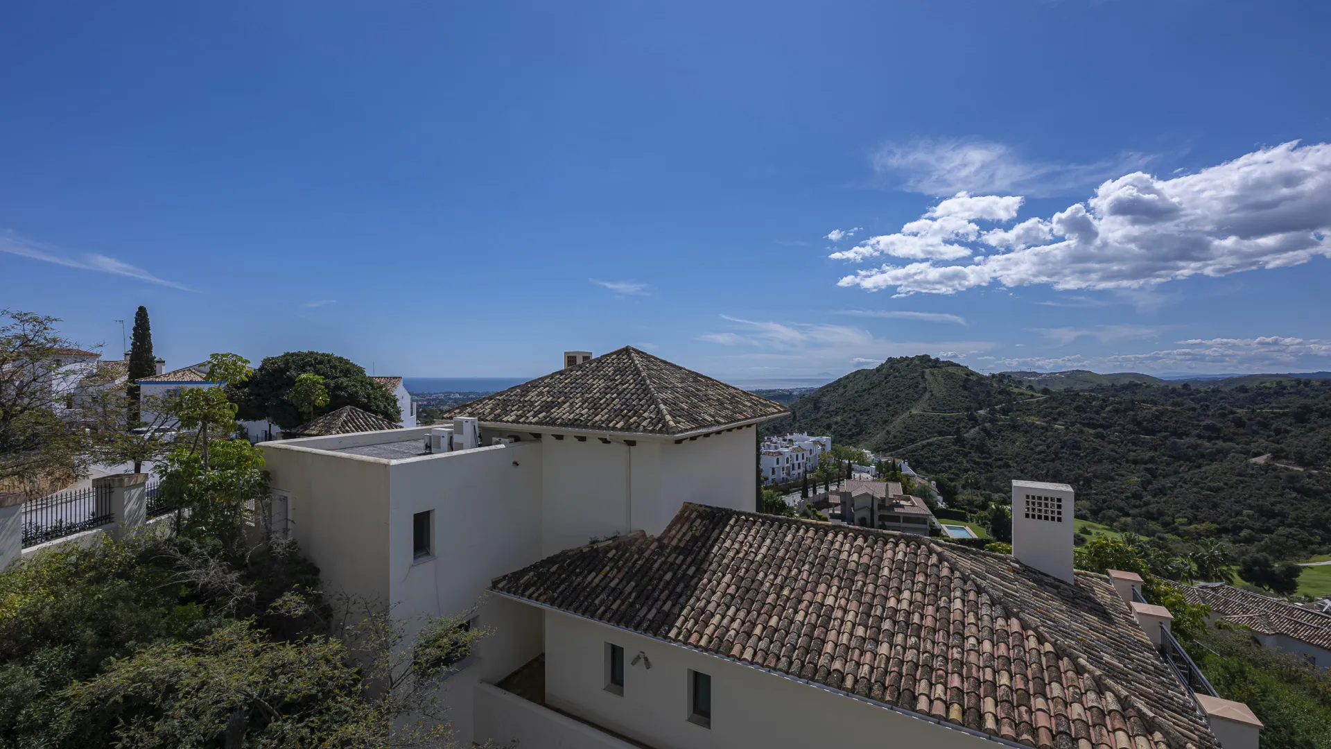 Los Arqueros 6 bedrooms villa for sale