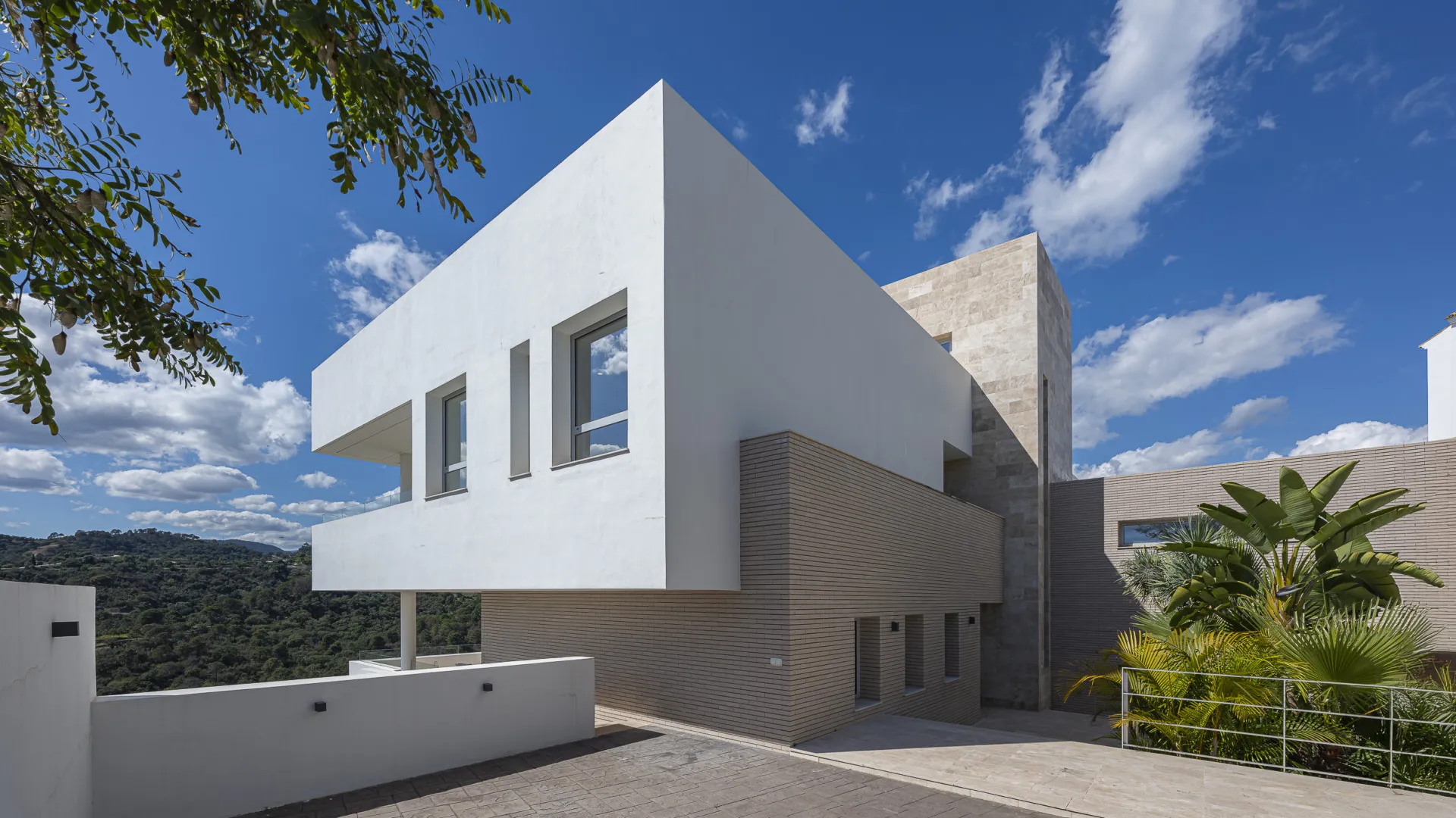 Los Arqueros 6 bedrooms villa for sale