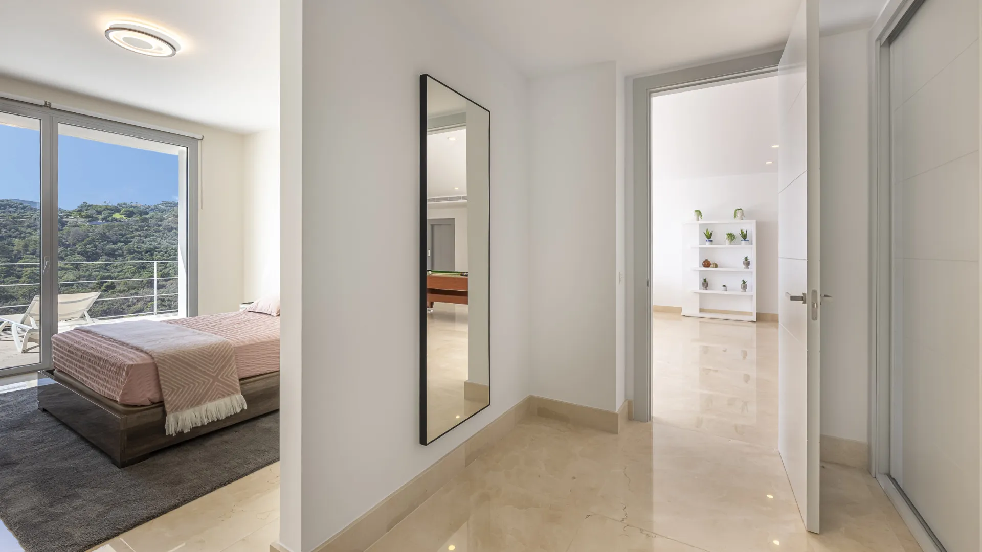 Los Arqueros 6 bedrooms villa for sale