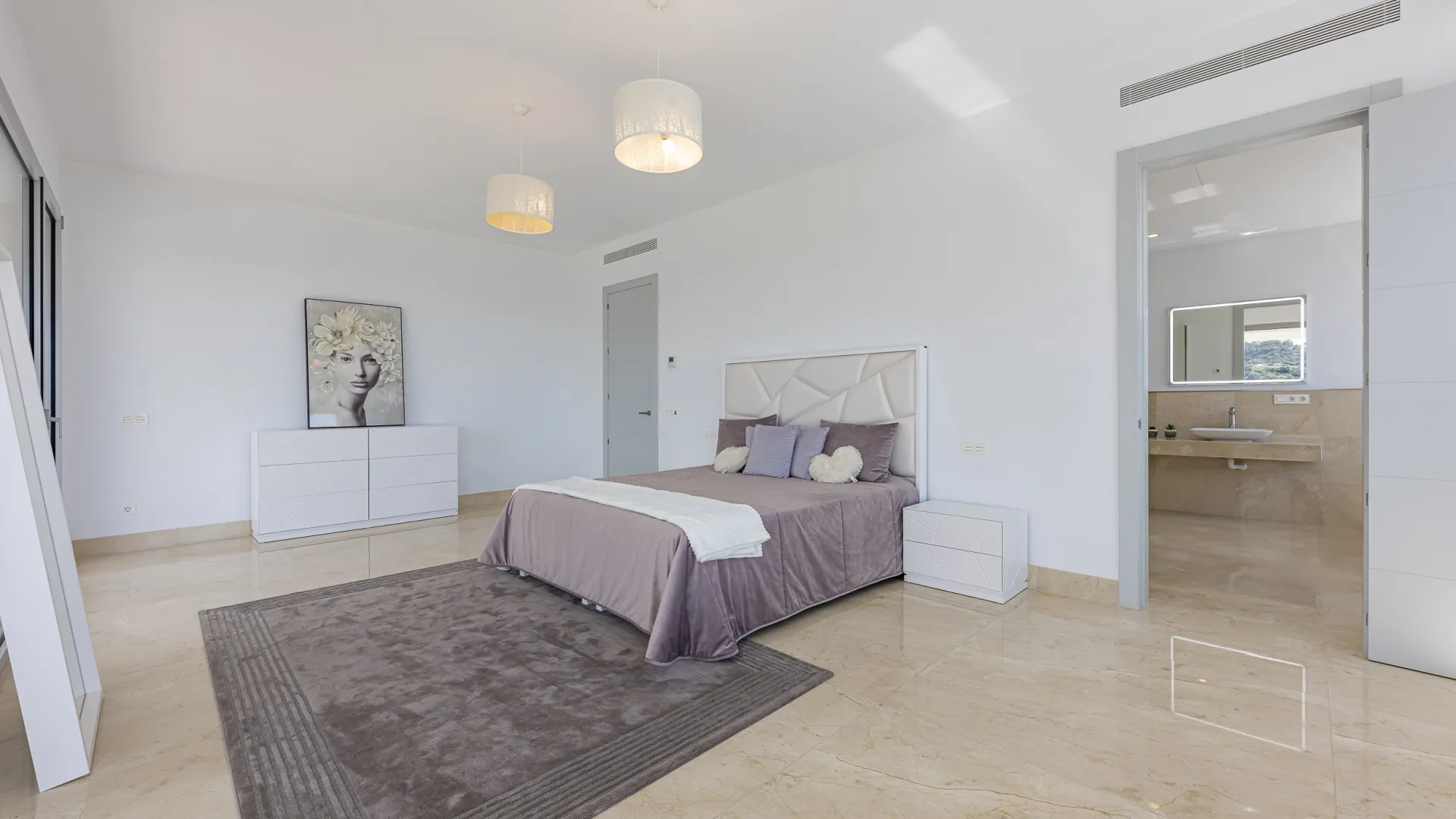 Los Arqueros 6 bedrooms villa for sale