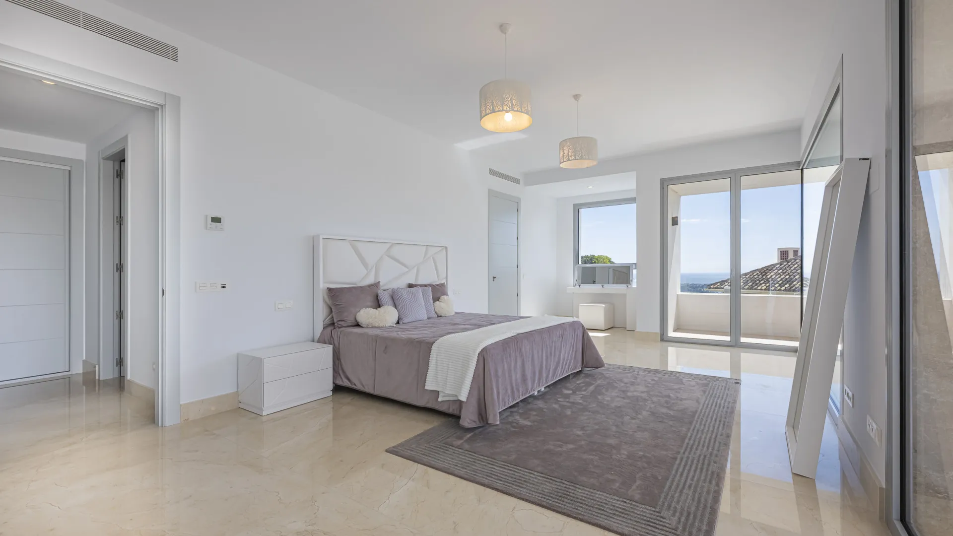 Los Arqueros 6 bedrooms villa for sale