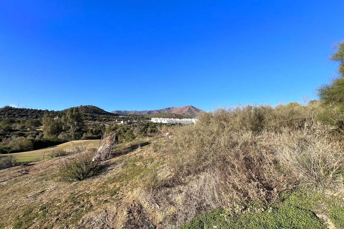 Parcela residencial a la venta en Estepona
