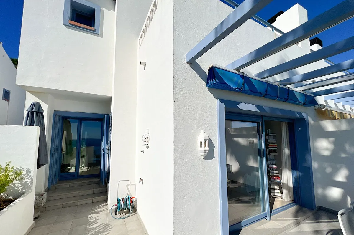 3 bedrooms town house for sale in Alcaidesa