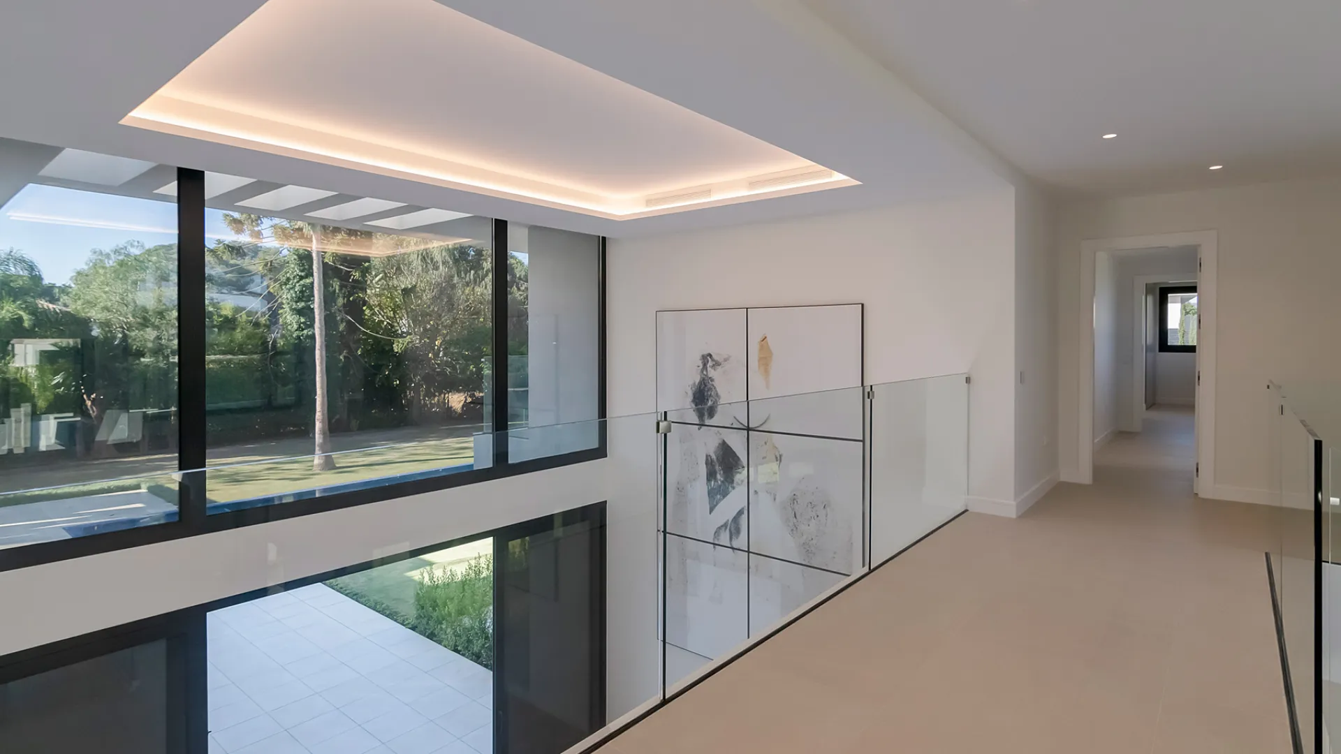 For sale 5 bedrooms villa in Kings & Queens