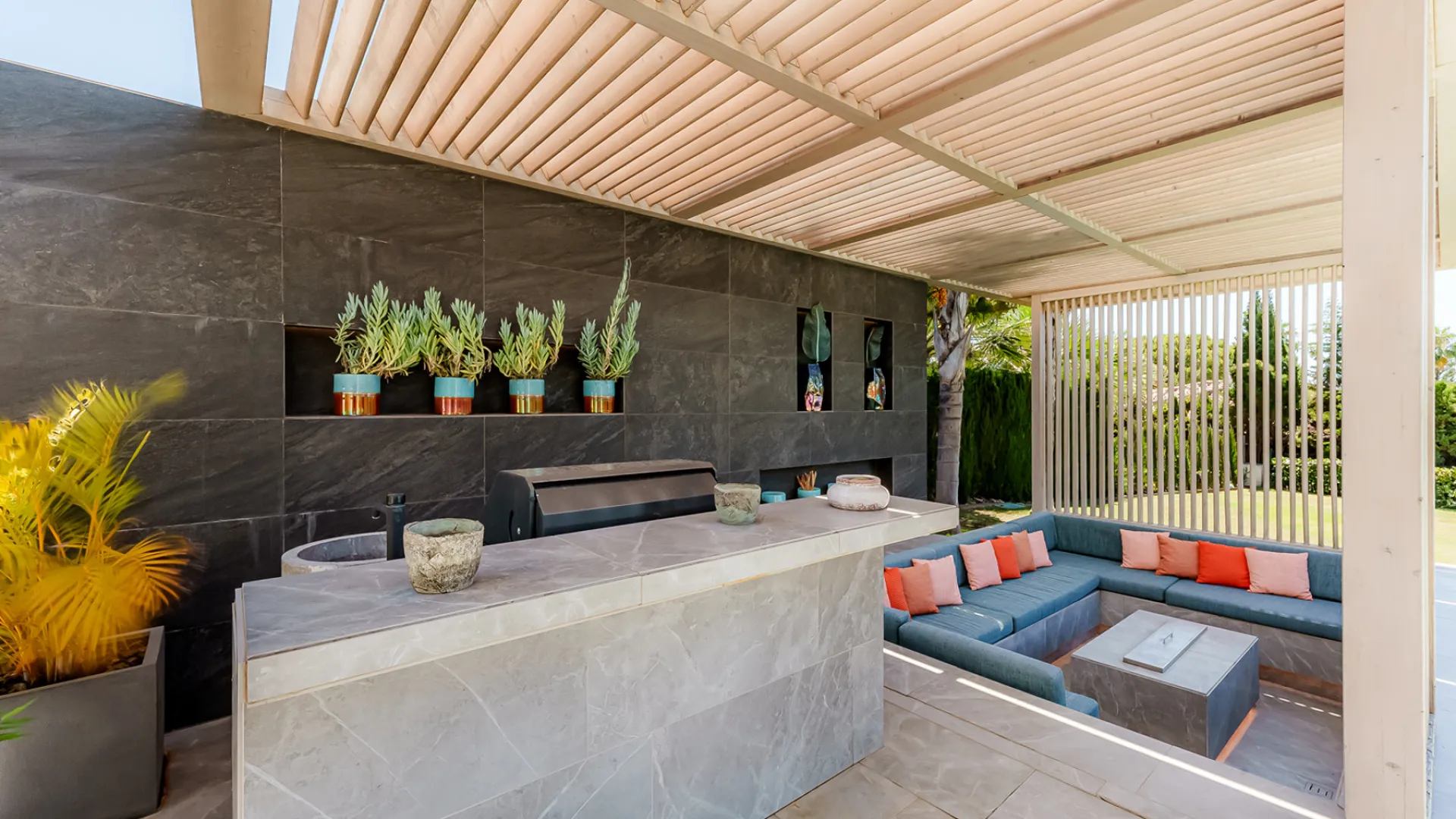 Las Brisas villa for sale