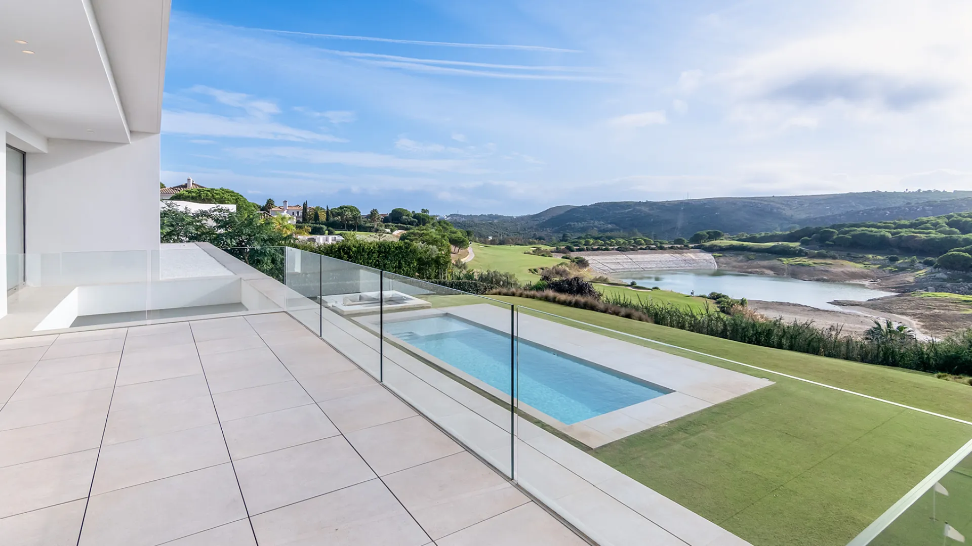 Zona G villa for sale