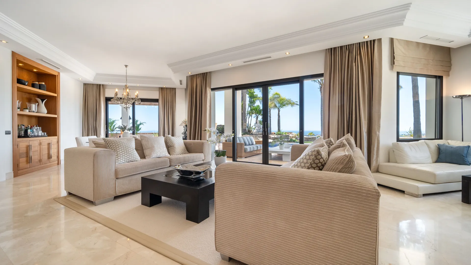 Los Arqueros, villa con 4 dormitorios en venta