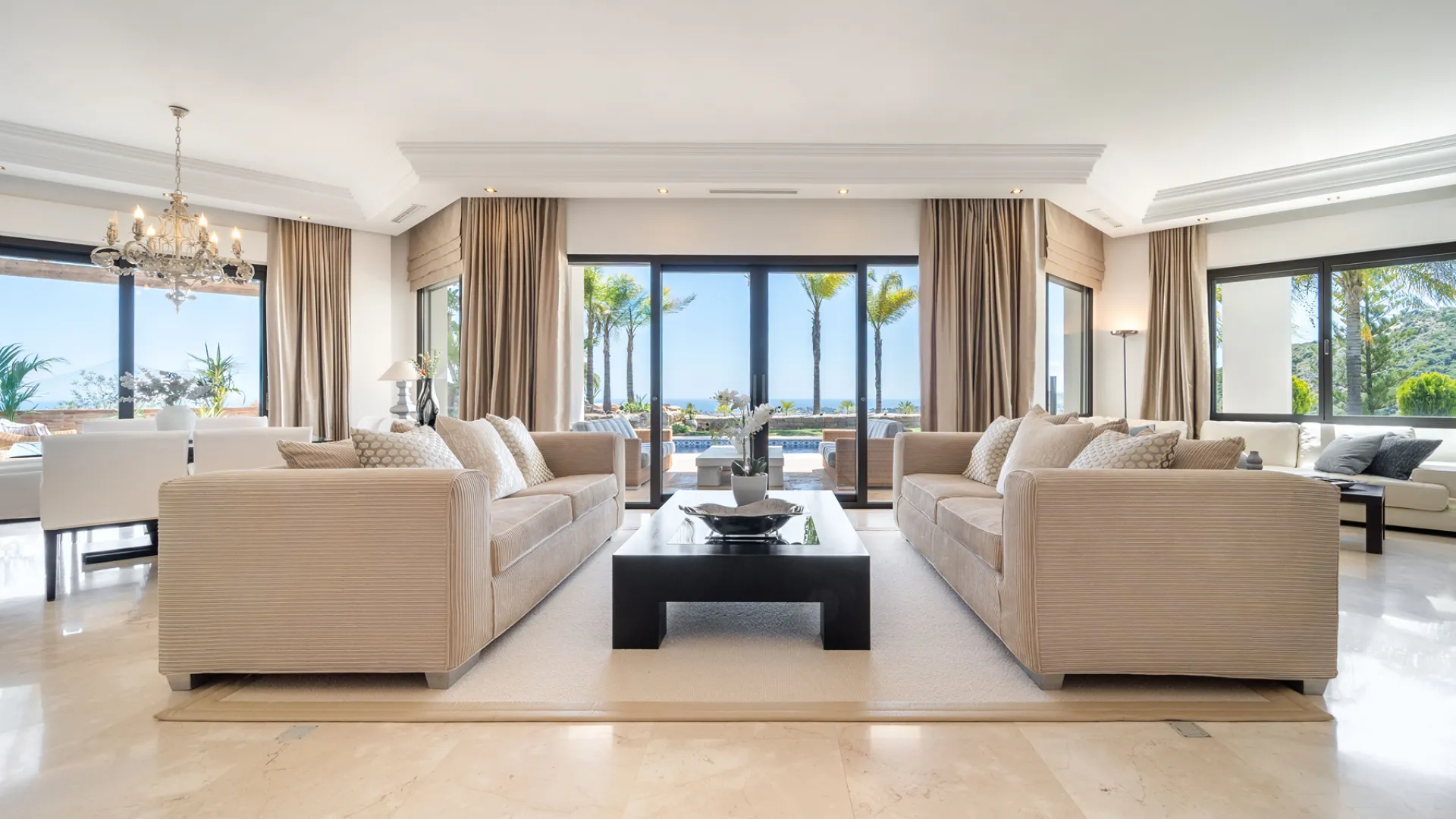 Los Arqueros, villa con 4 dormitorios en venta