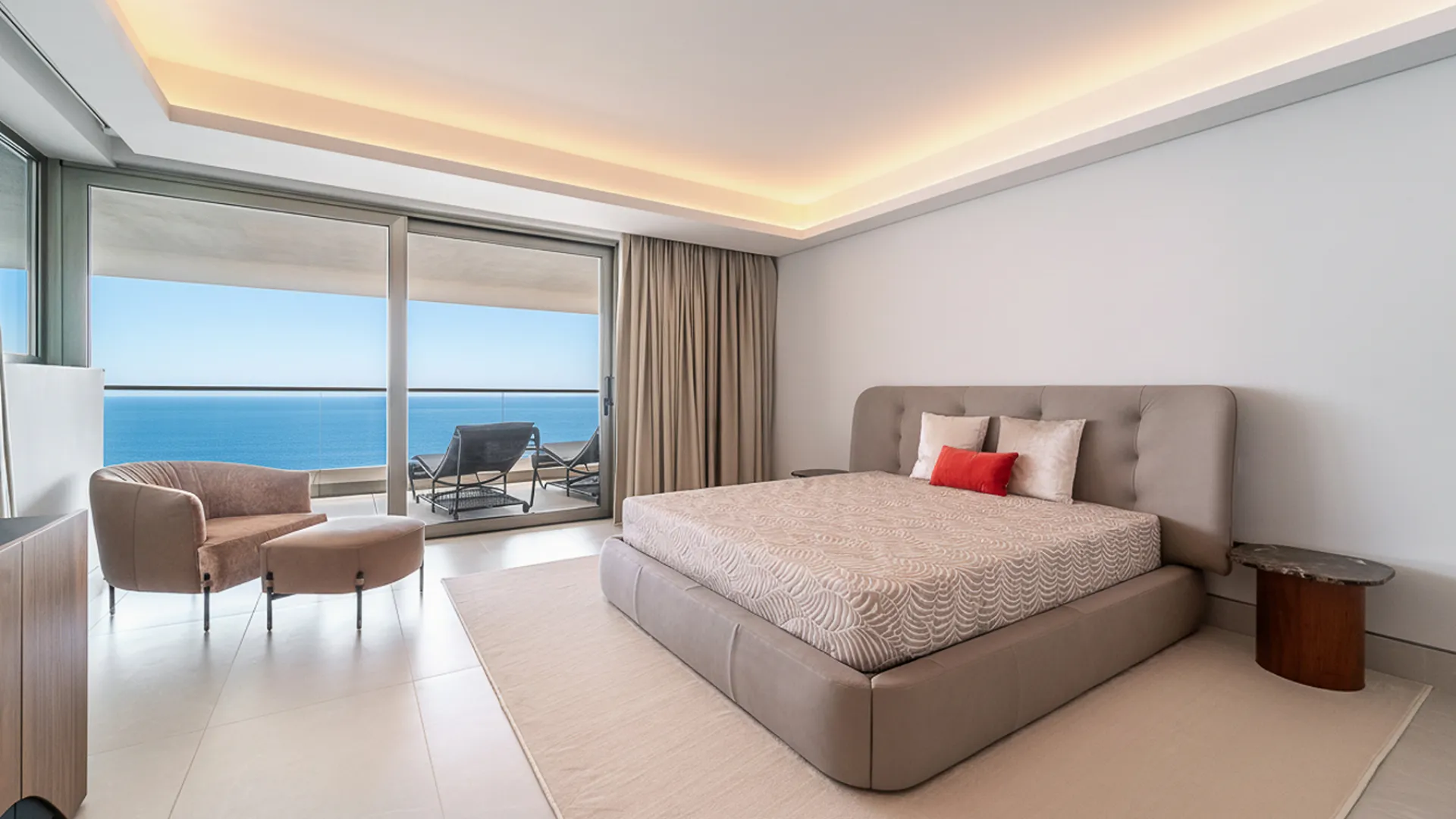 For sale apartment with 4 bedrooms in Parque Mediterráneo - Santa Paula