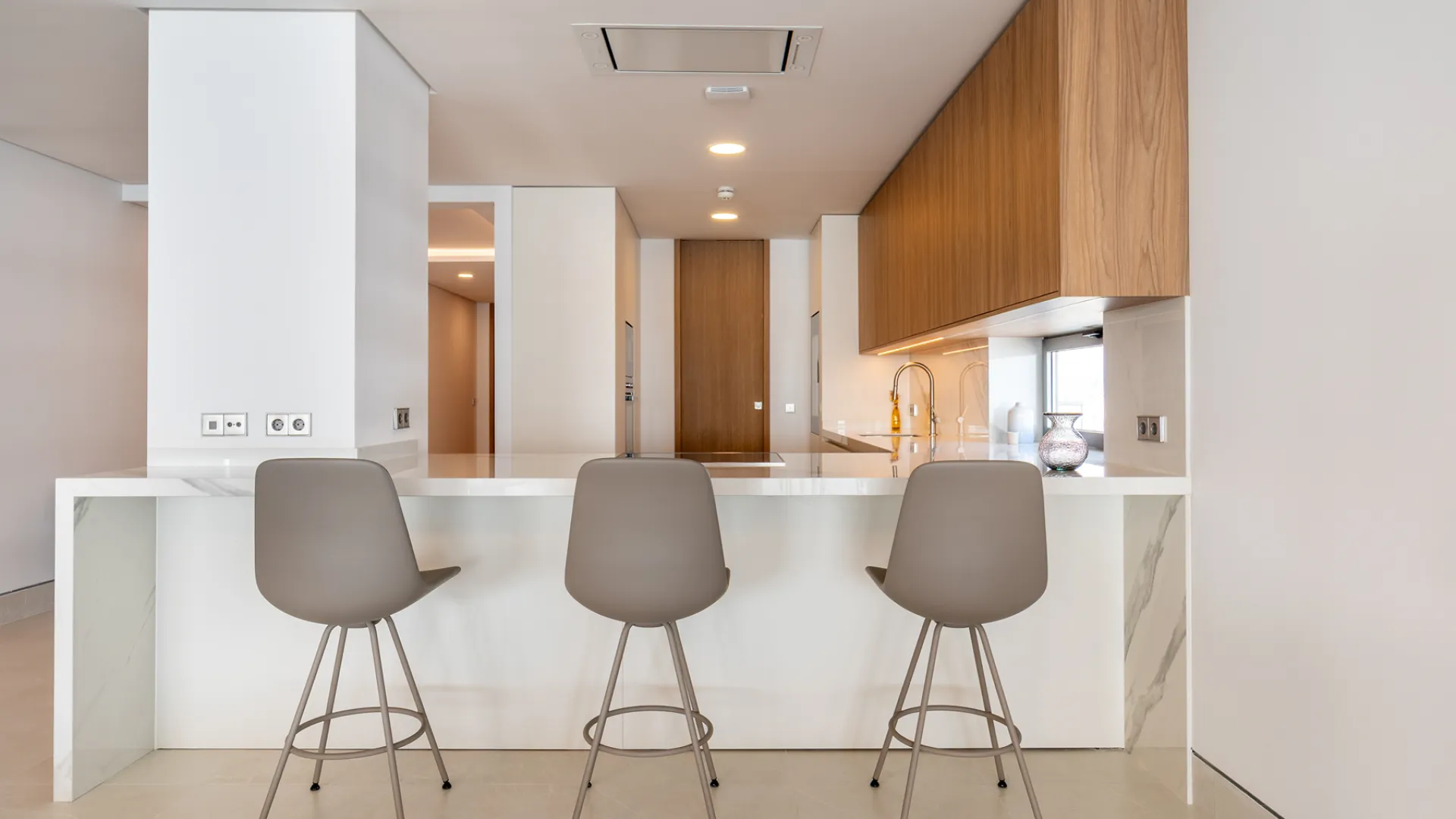 For sale apartment with 4 bedrooms in Parque Mediterráneo - Santa Paula