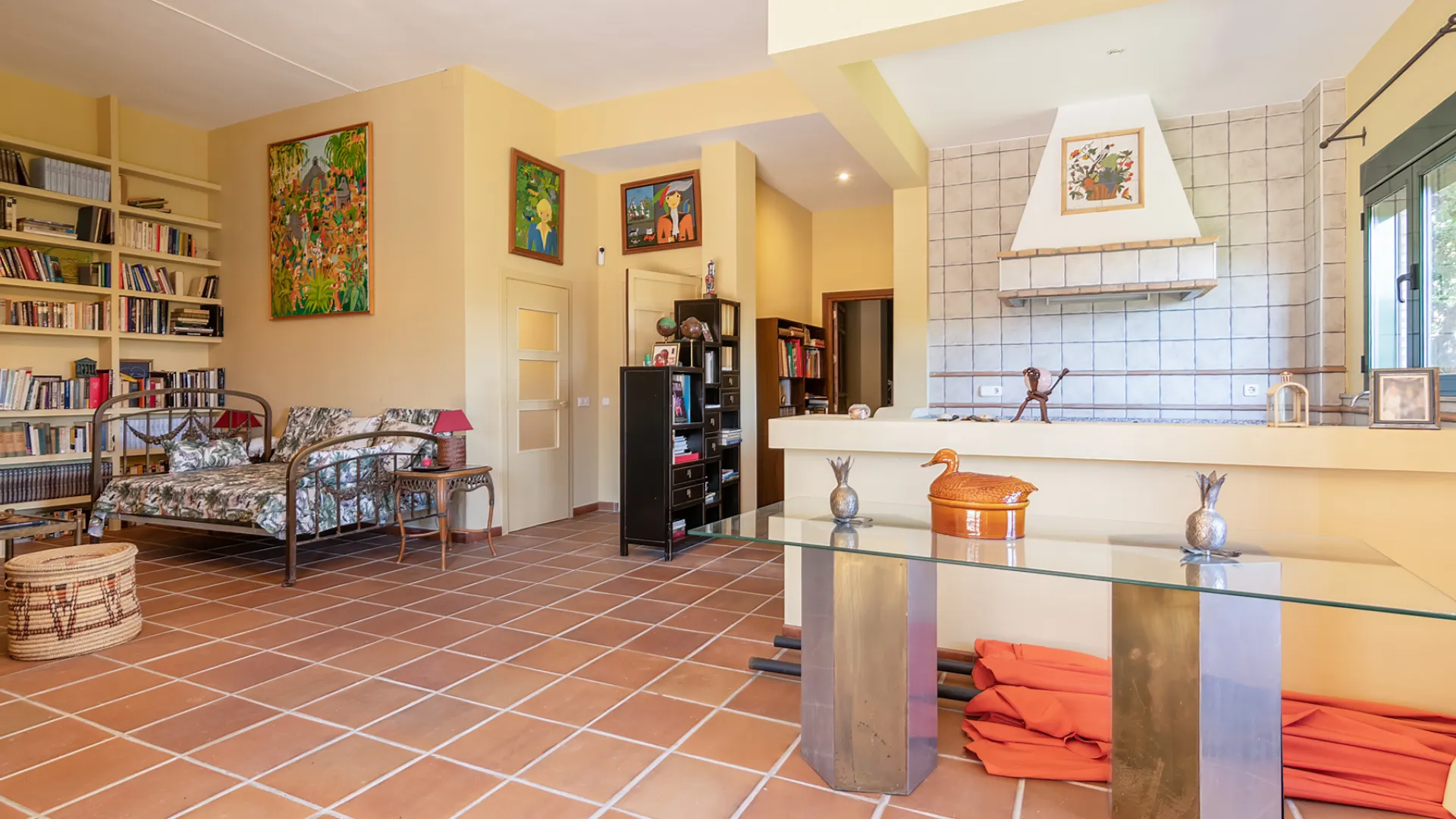 Comprar villa en Zona B con 5 dormitorios