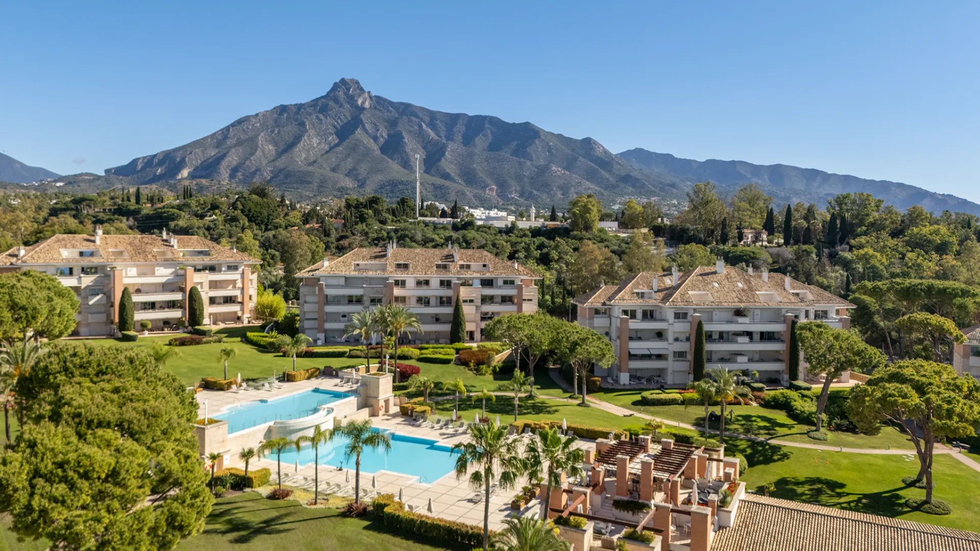 For sale apartment with 3 bedrooms in La Trinidad