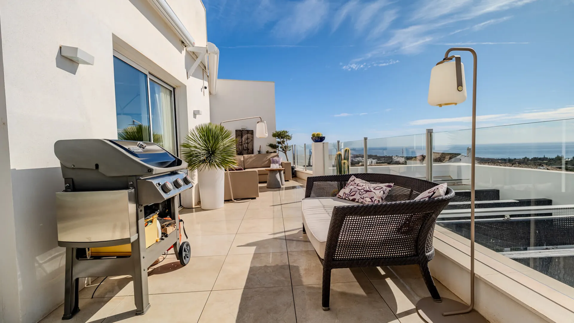 Comprar atico duplex en Los Altos de los Monteros