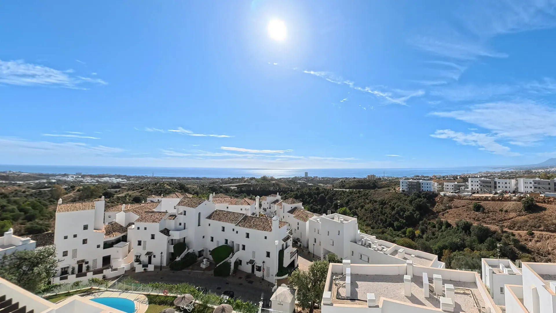 Comprar atico duplex en Los Altos de los Monteros