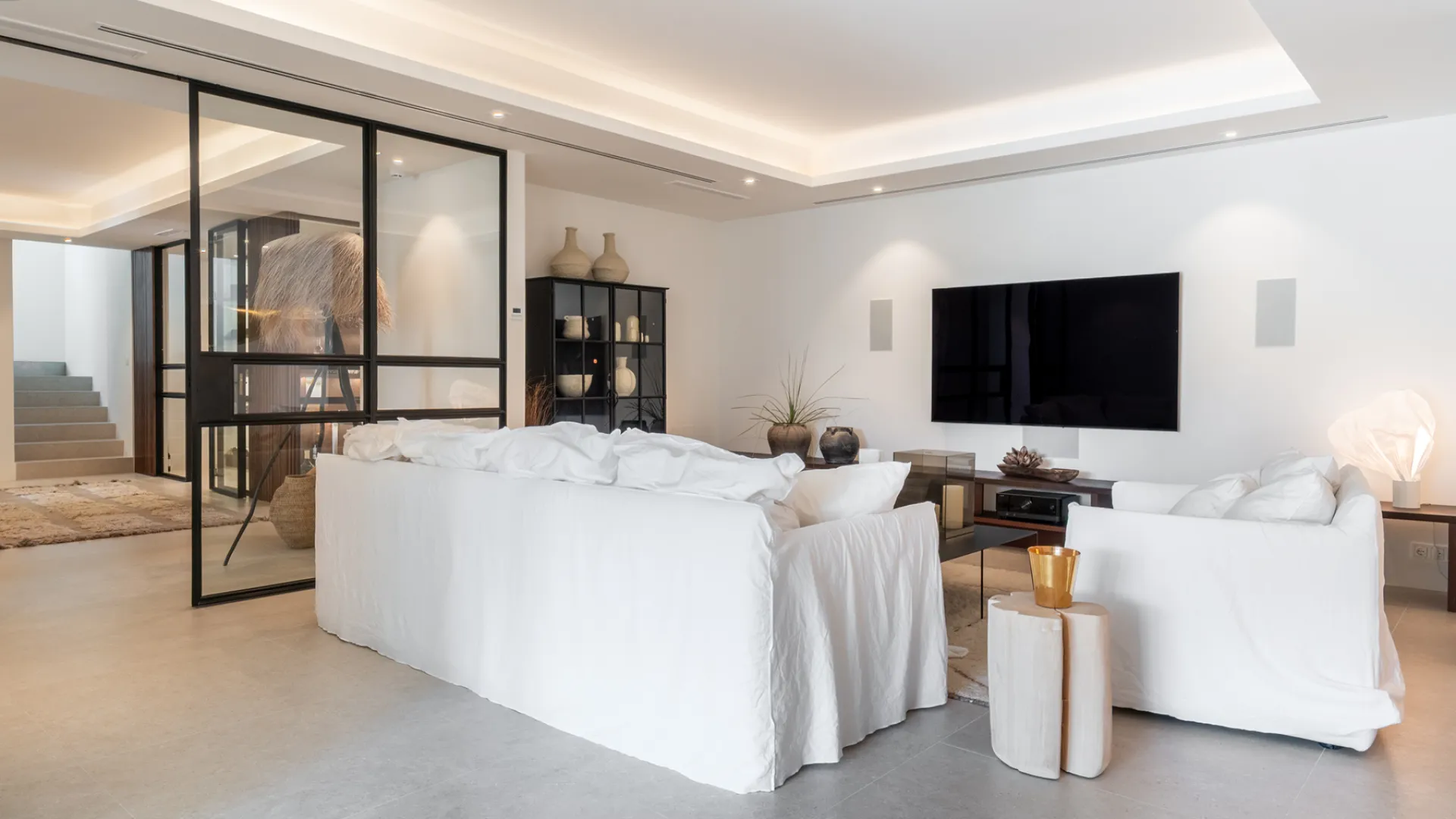 El Herrojo villa for sale