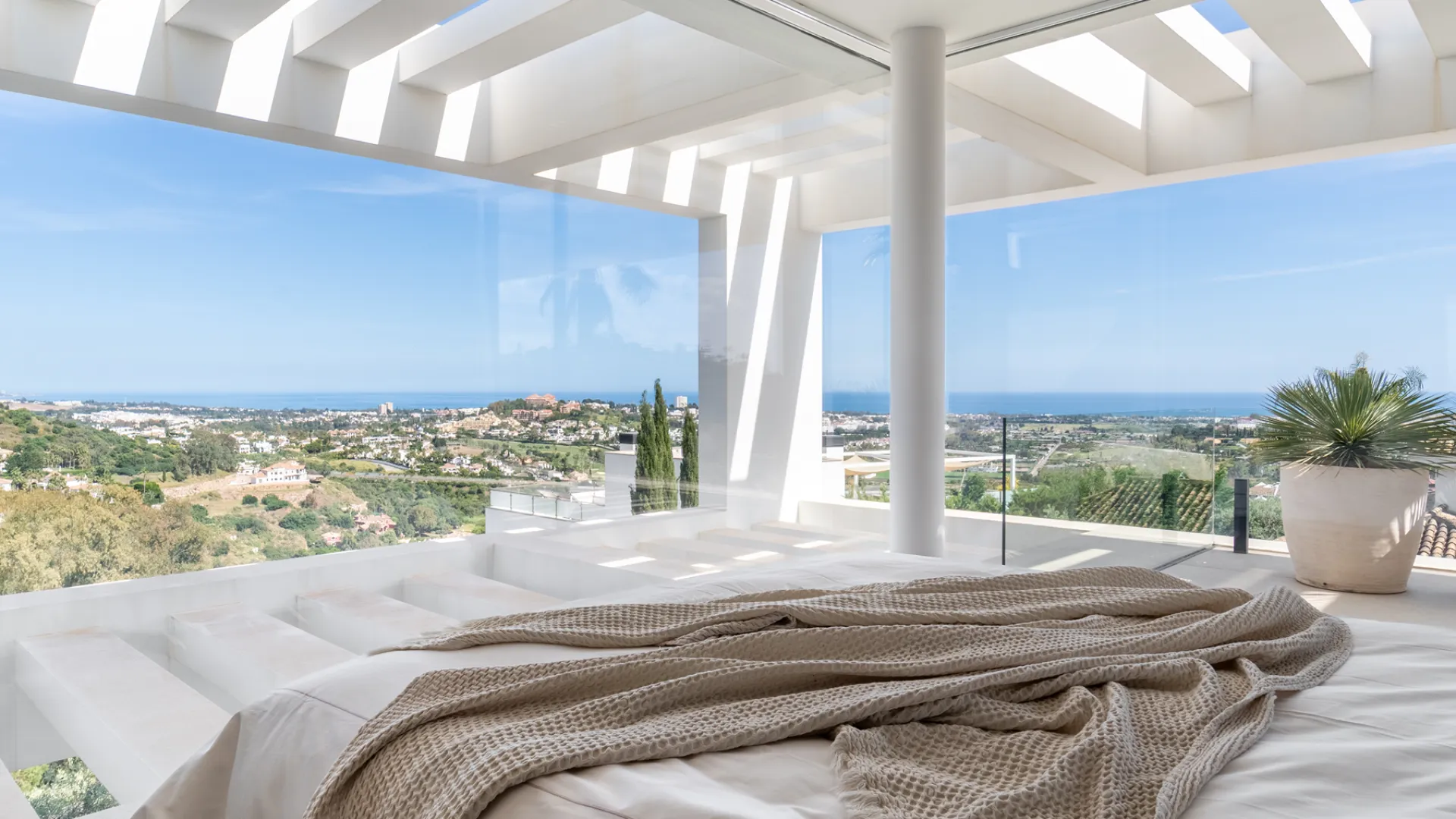 El Herrojo villa for sale