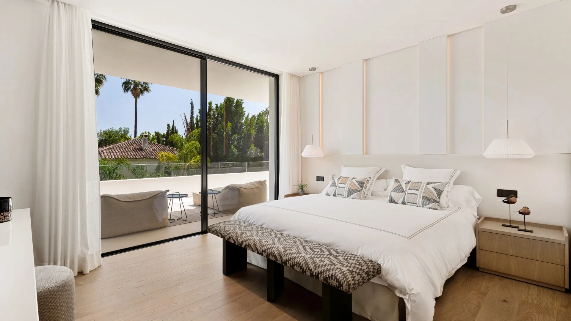 Nueva Andalucia villa for sale