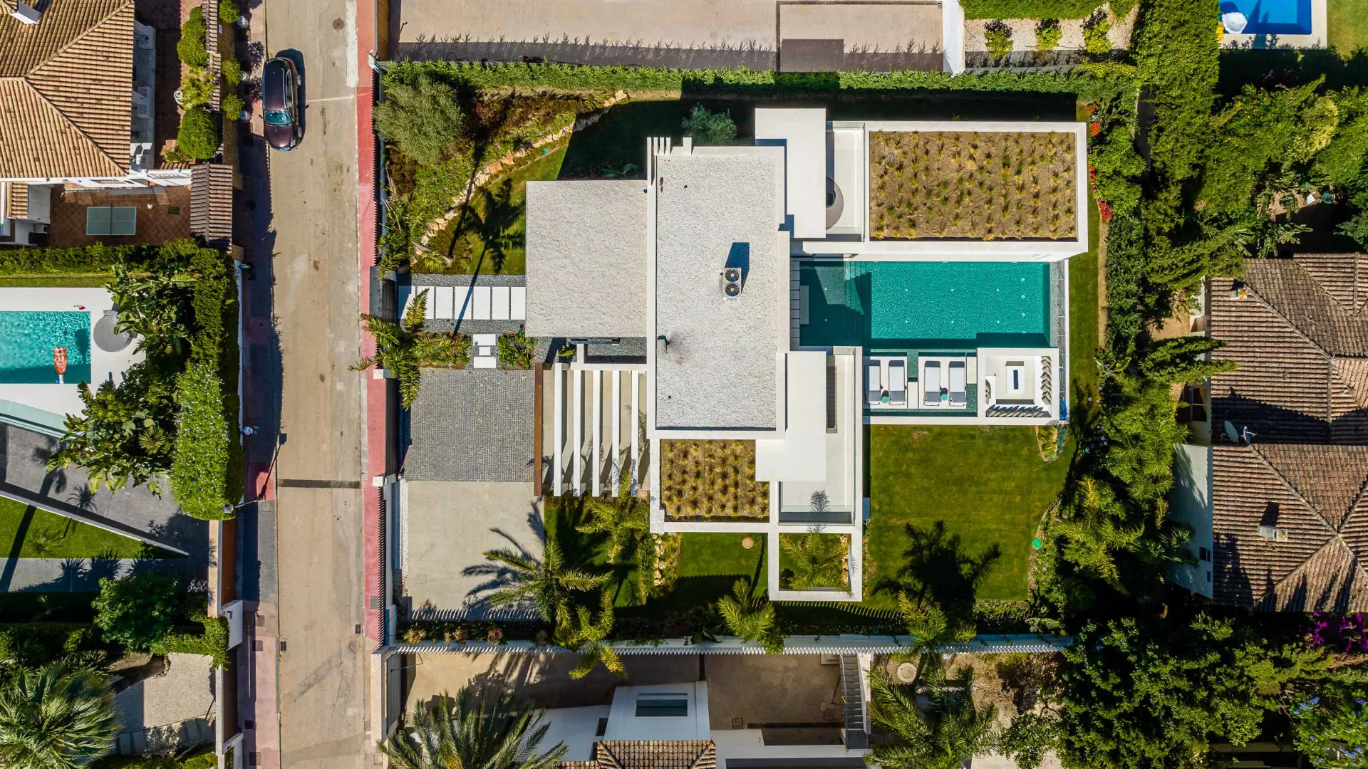 Nueva Andalucia villa for sale