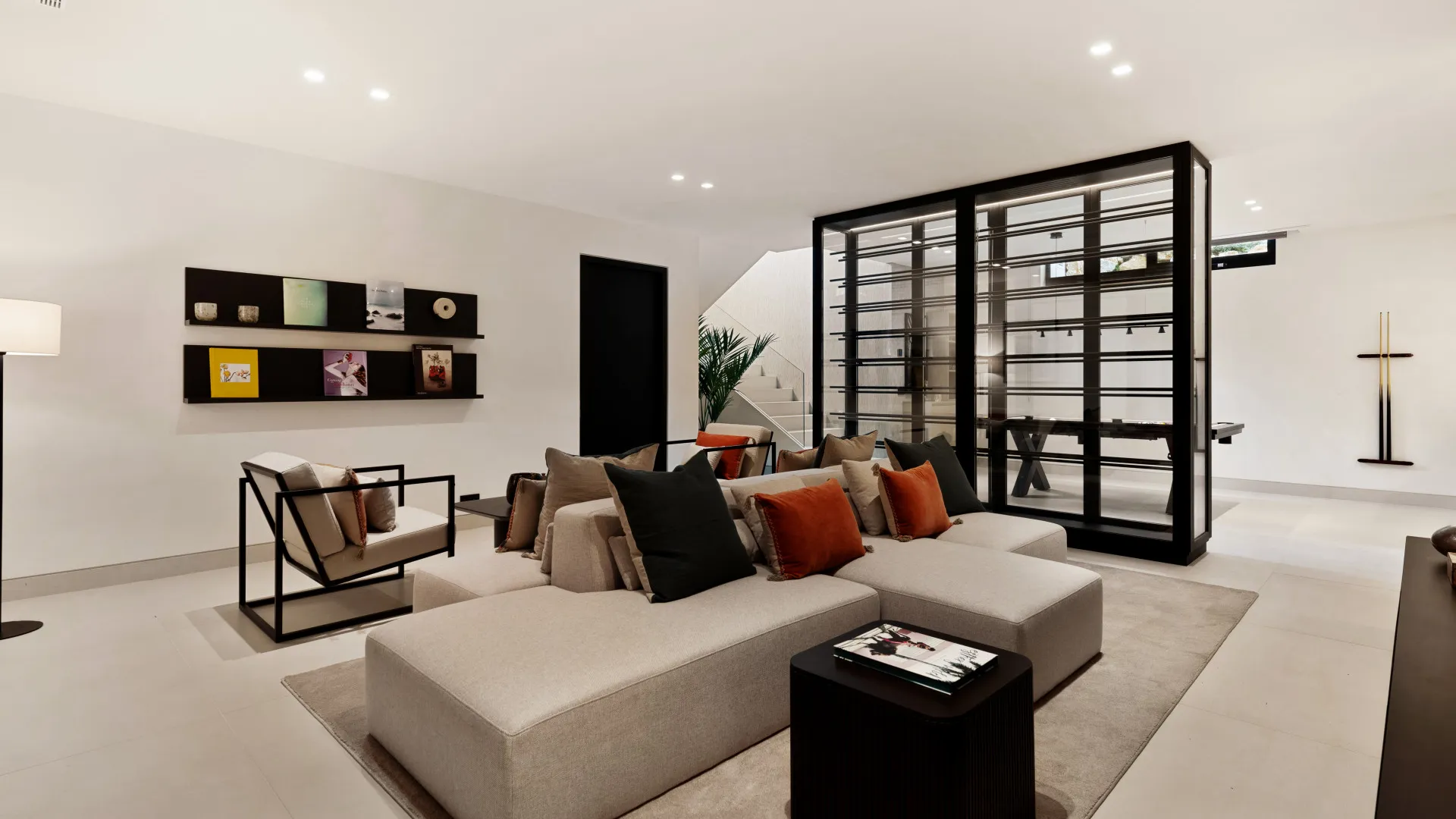 Nueva Andalucia villa for sale