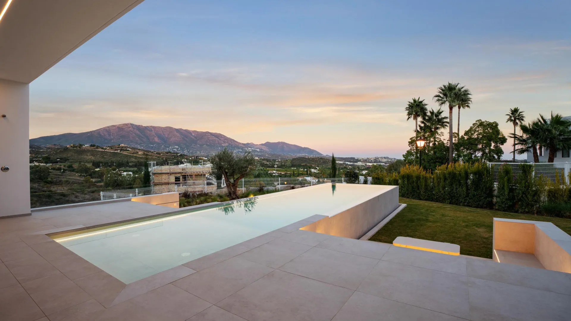 Villa in La Cala Golf Resort for sale