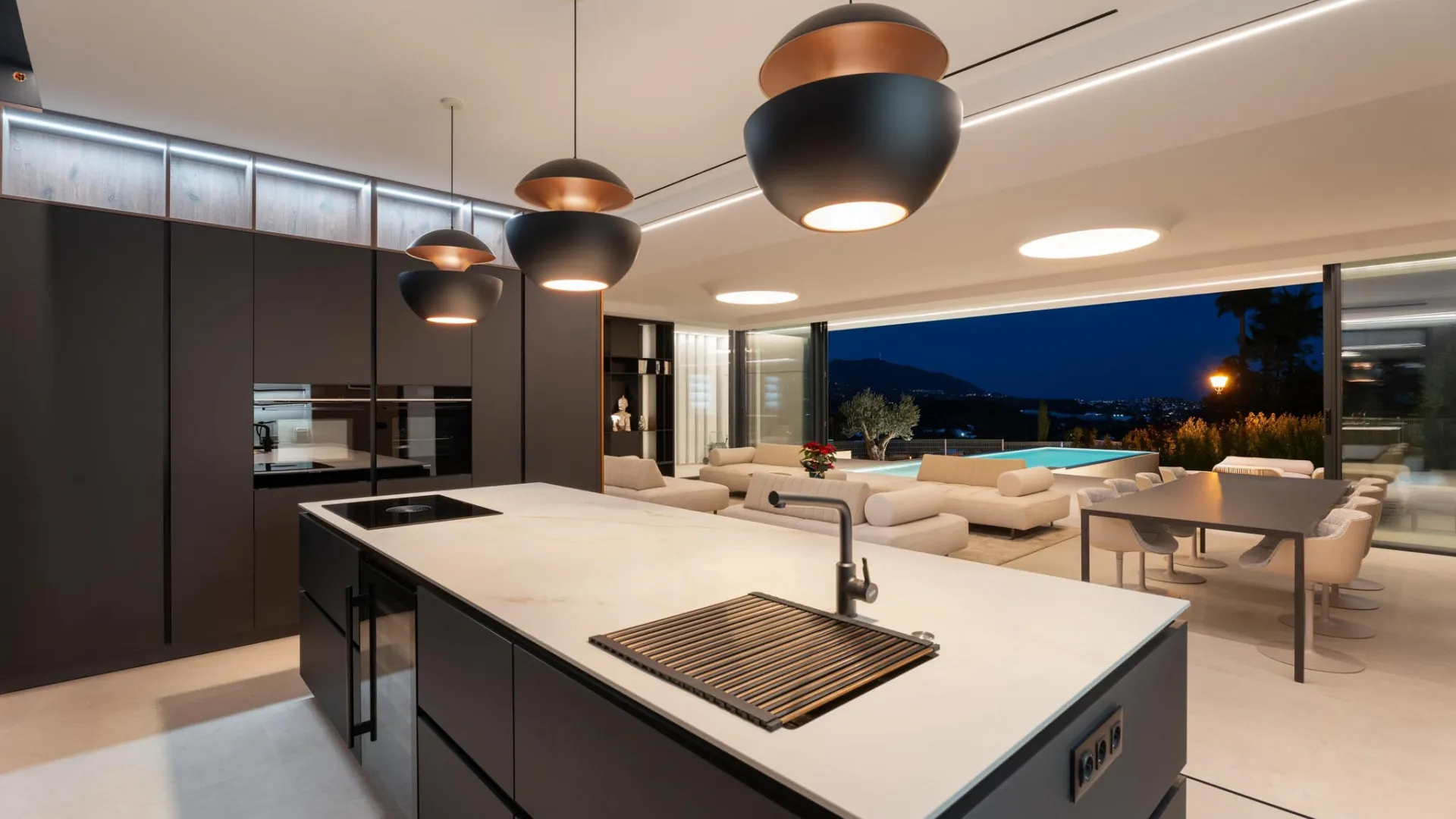 Villa in La Cala Golf Resort for sale