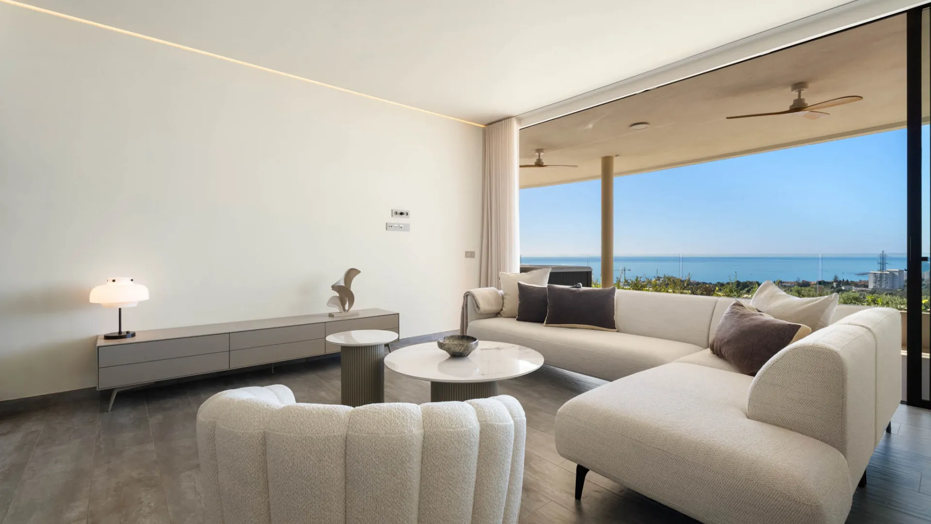 For sale apartment with 3 bedrooms in El Higueron