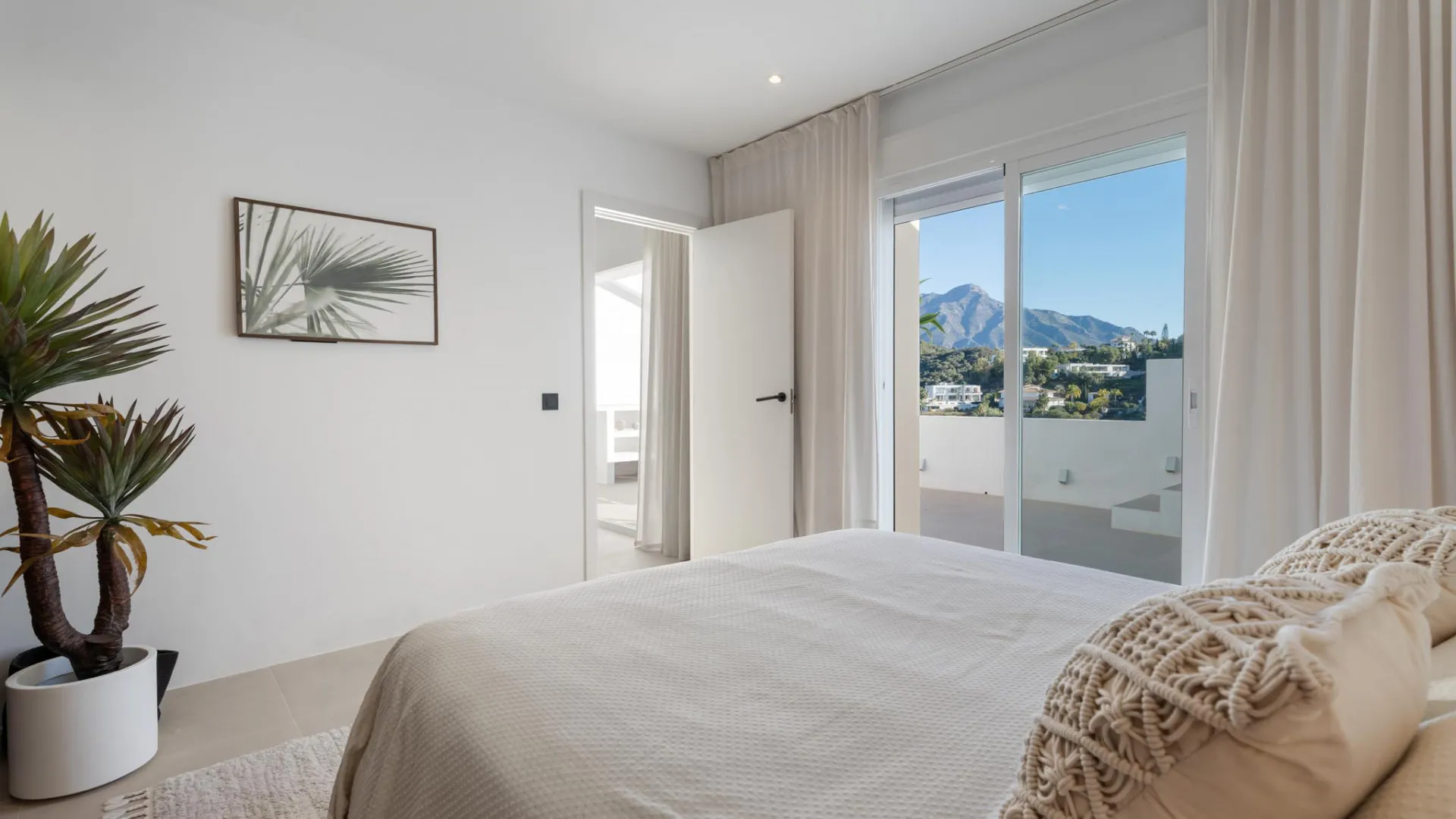 3 bedrooms duplex penthouse in La Quinta for sale