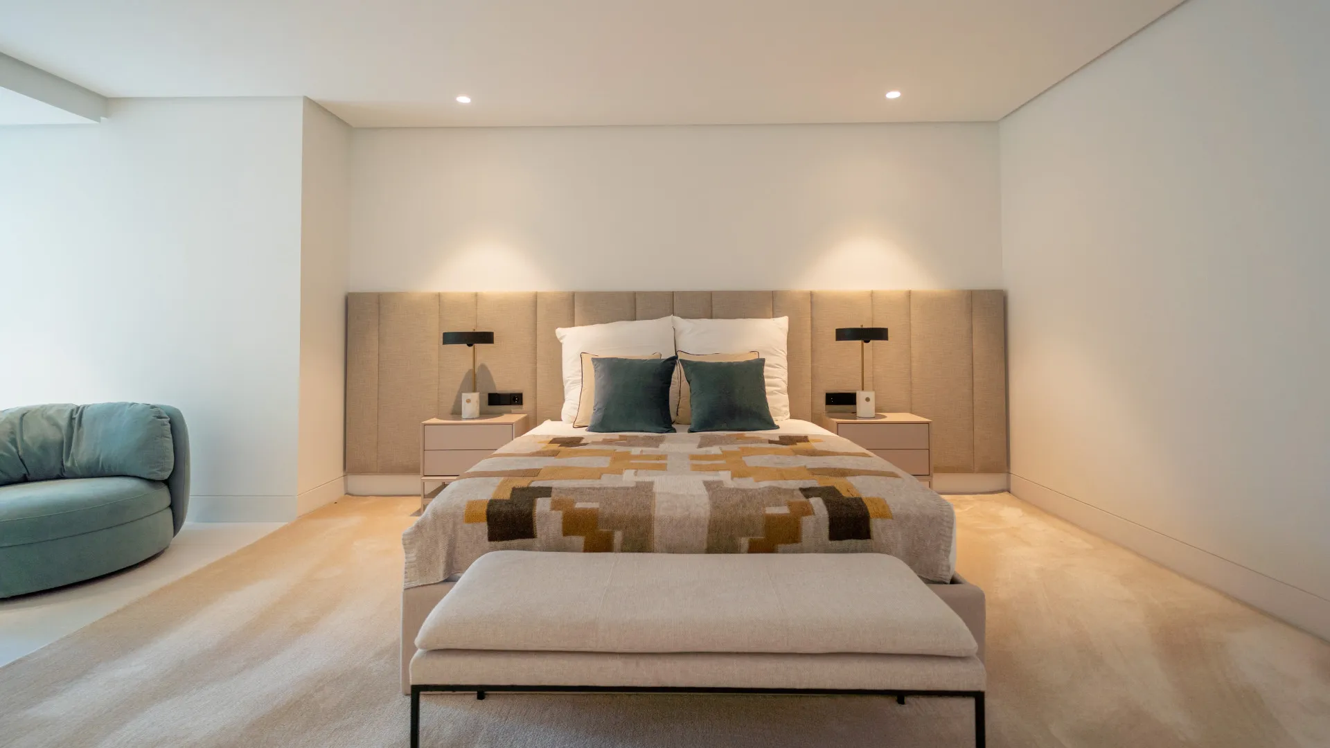 For sale villa with 5 bedrooms in Los Naranjos Golf