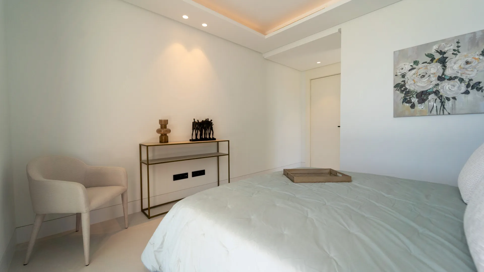 For sale villa with 5 bedrooms in Los Naranjos Golf