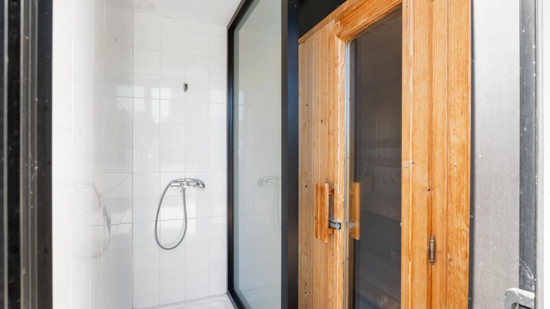 Los Altos de los Monteros, villa a la venta