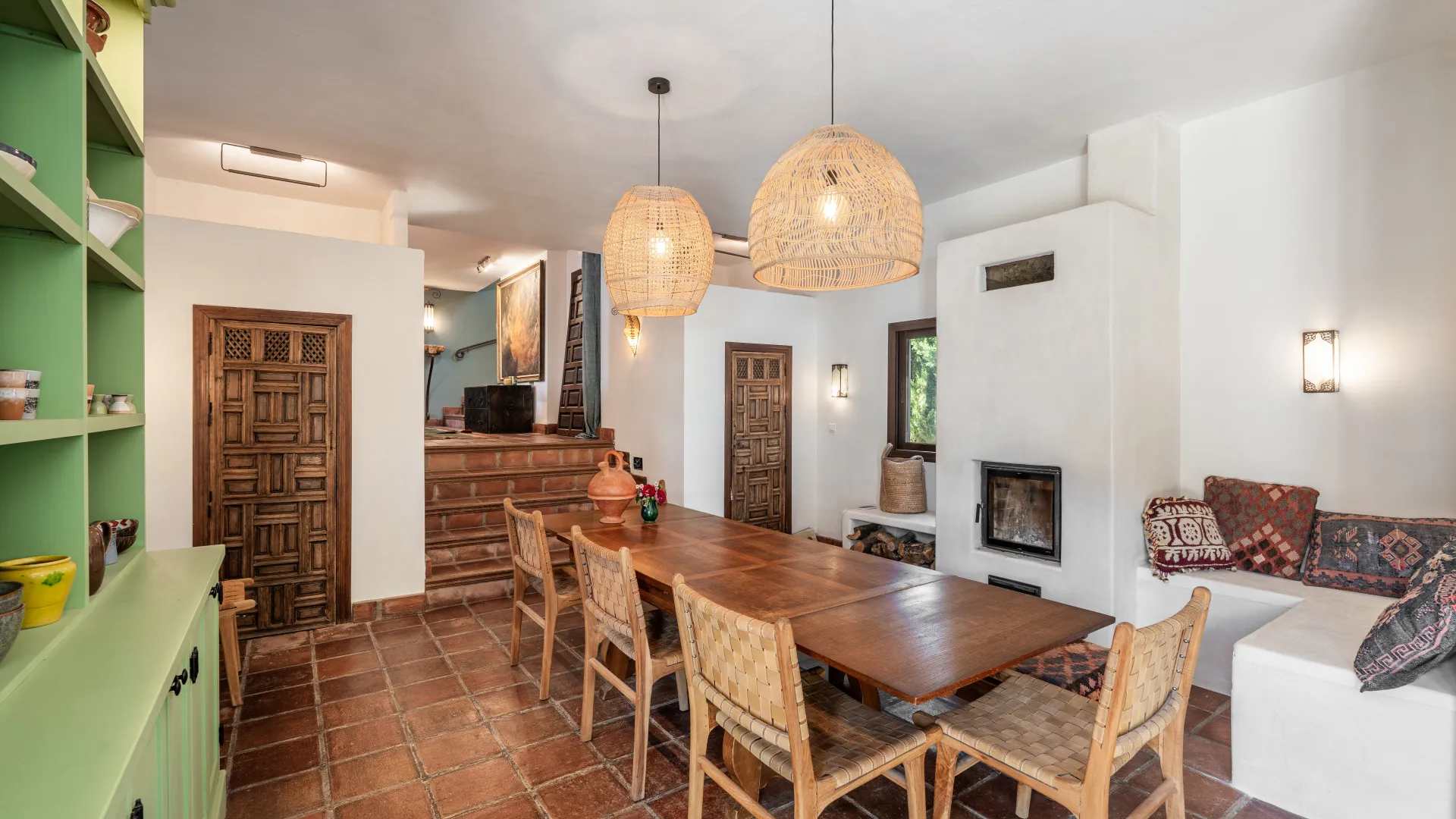 Finca de 5 dormitorios en venta en Comares