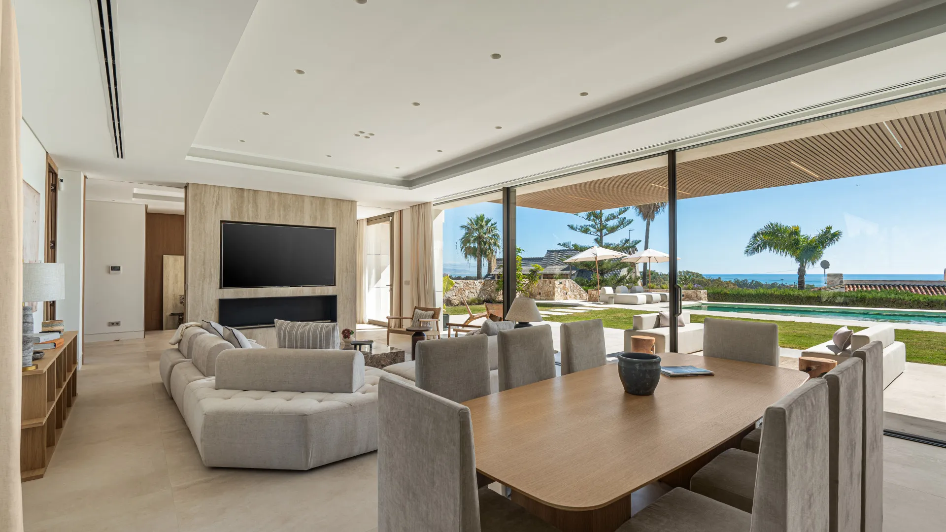 Villa for sale in Churriana
