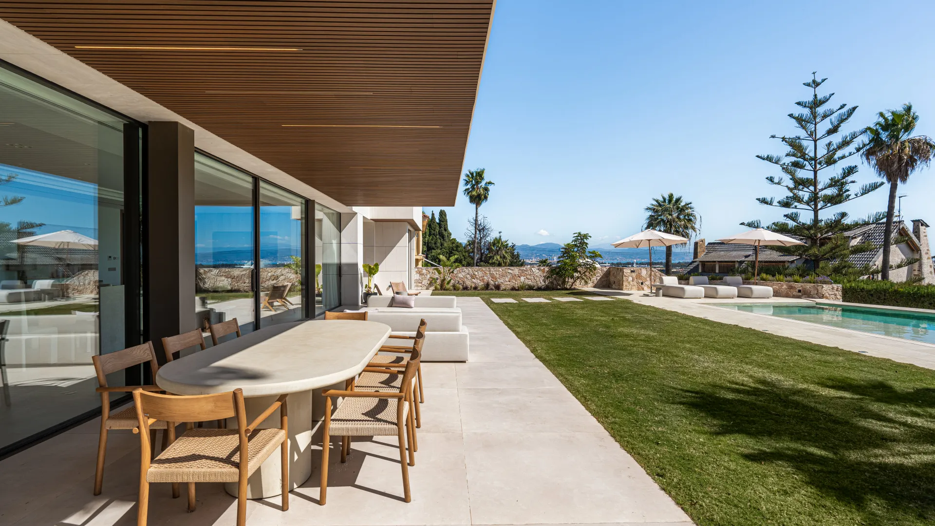 Villa for sale in Churriana