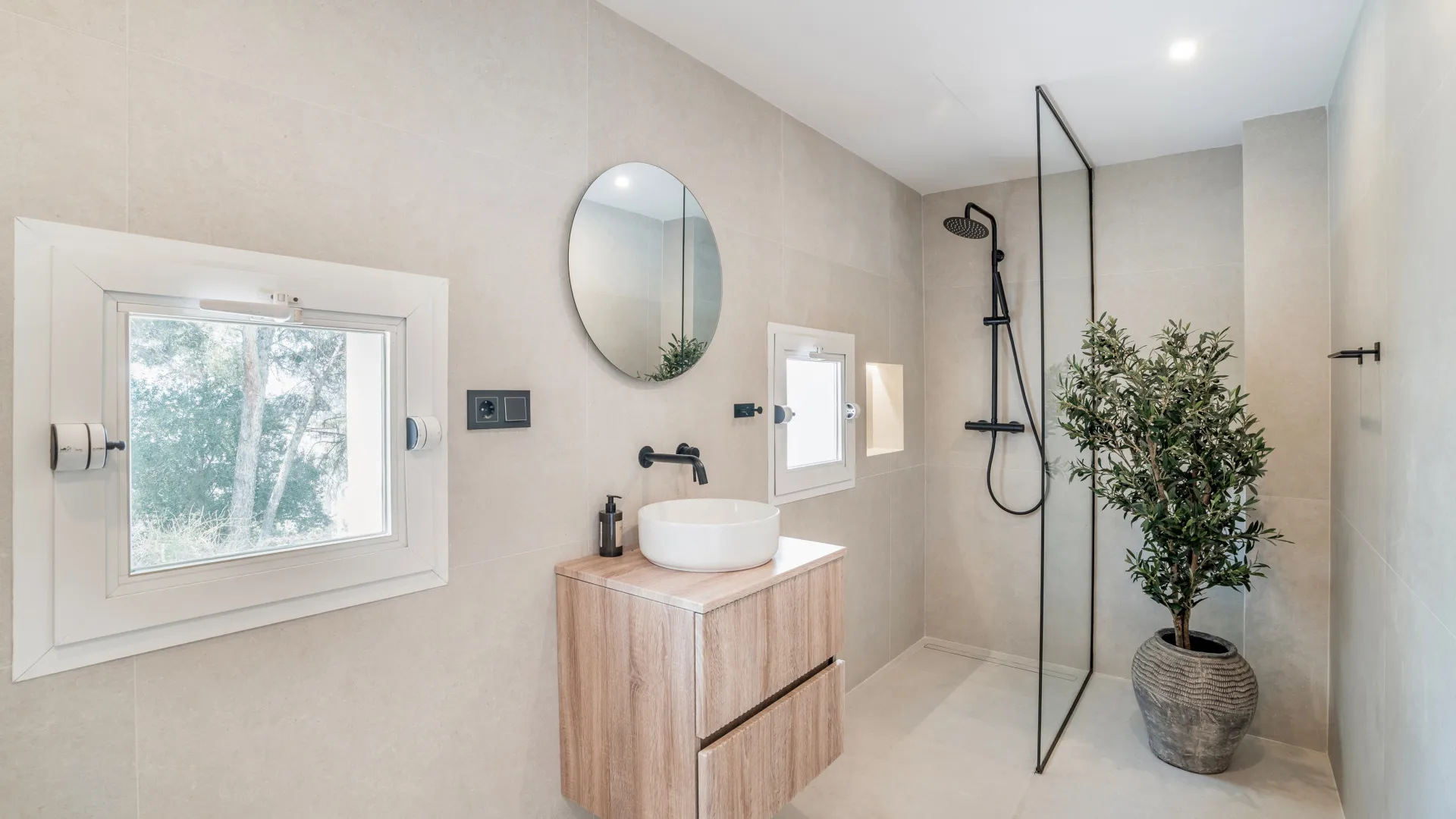 La Quinta, apartamento planta baja en venta con 3 dormitorios