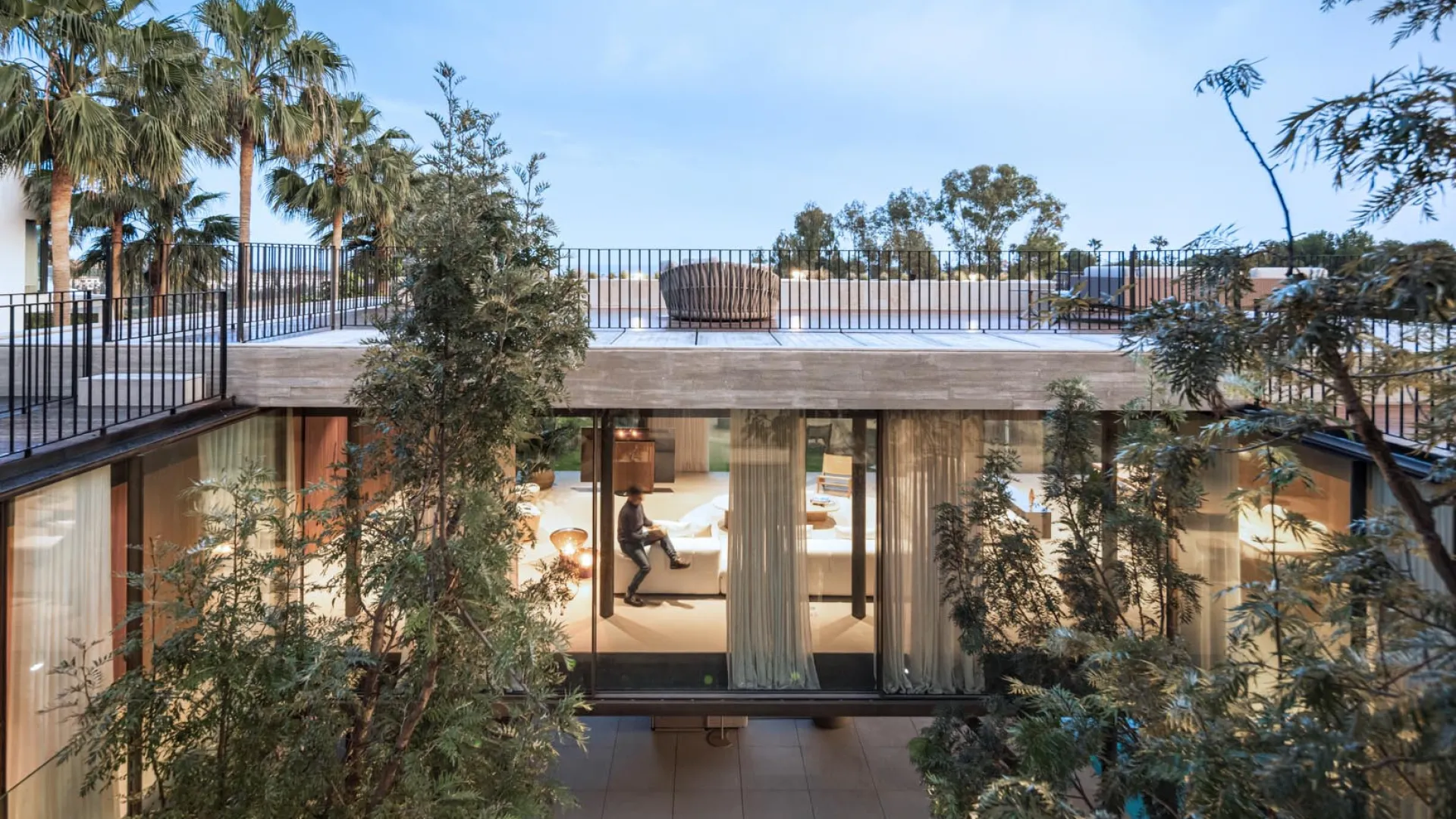 5 bedrooms villa for sale in Los Flamingos