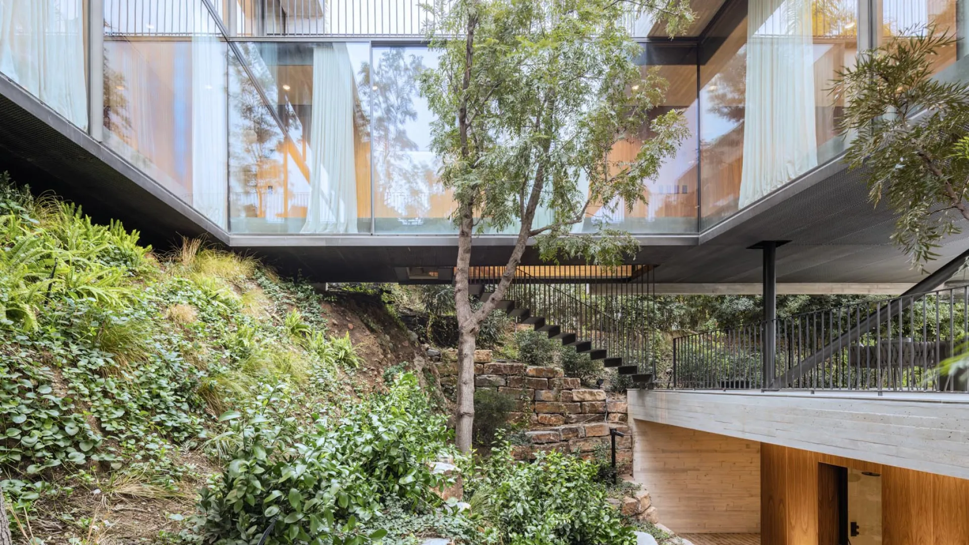 5 bedrooms villa for sale in Los Flamingos