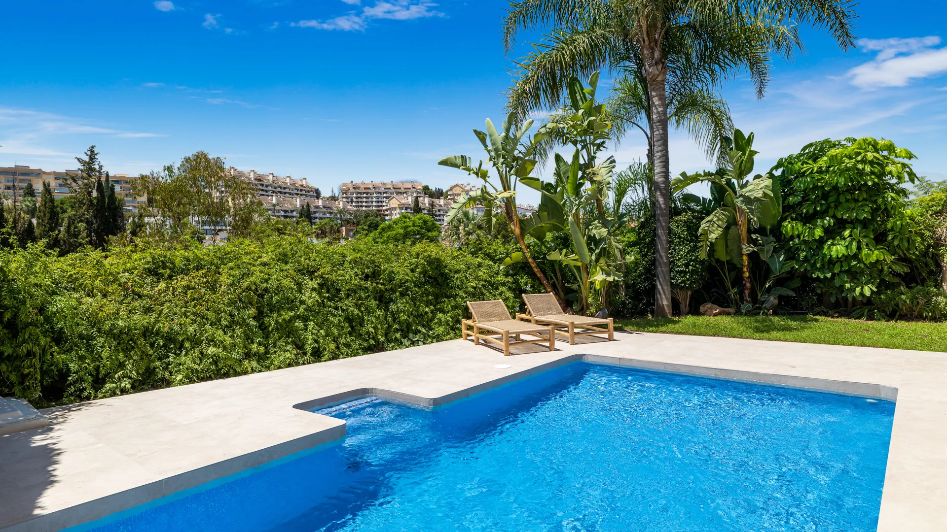 Marbella - Puerto Banus, villa pareada en venta con 5 dormitorios