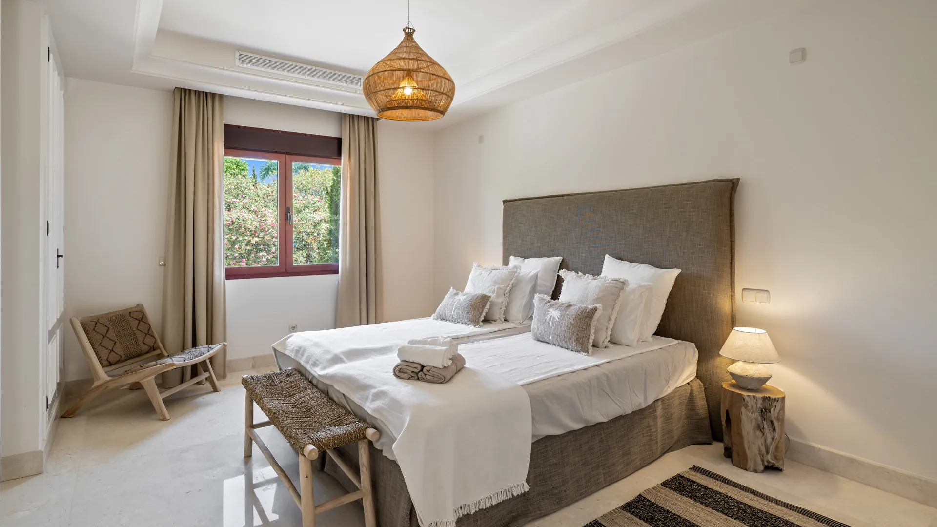 Marbella - Puerto Banus, villa pareada en venta con 5 dormitorios