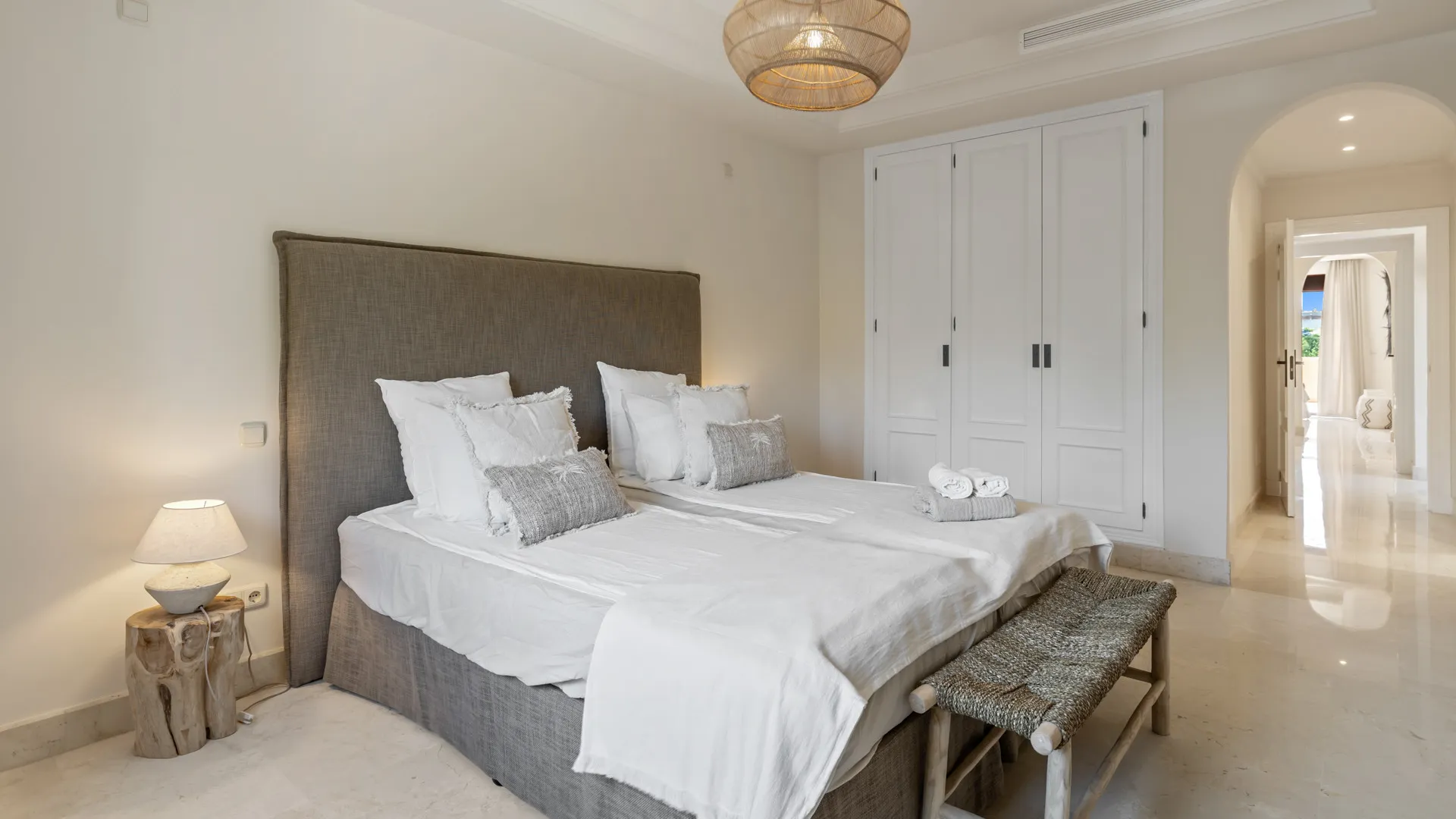 Marbella - Puerto Banus, villa pareada en venta con 5 dormitorios