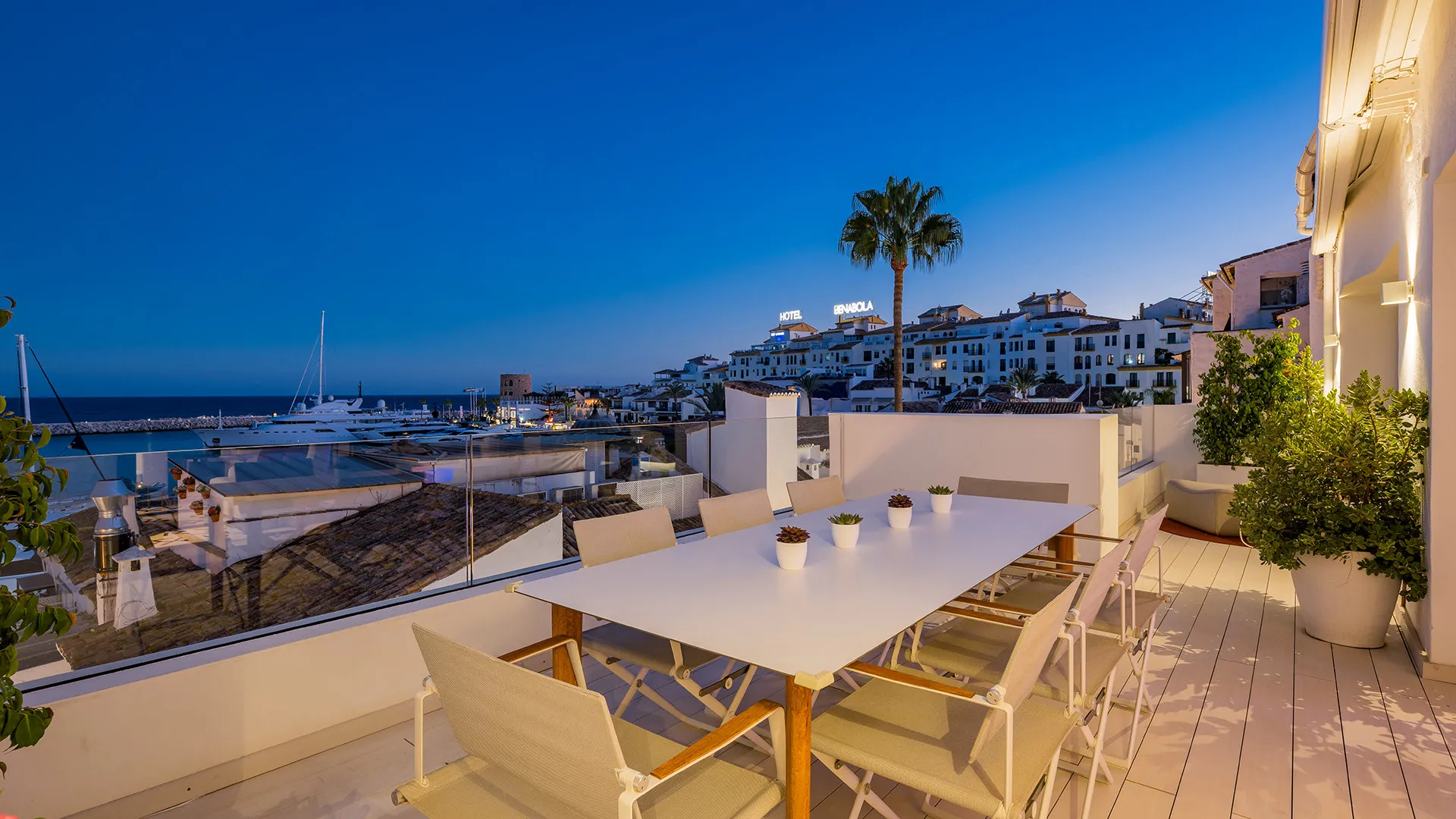 Se vende Ático en Marbella - Puerto Banus con 3 dormitorios