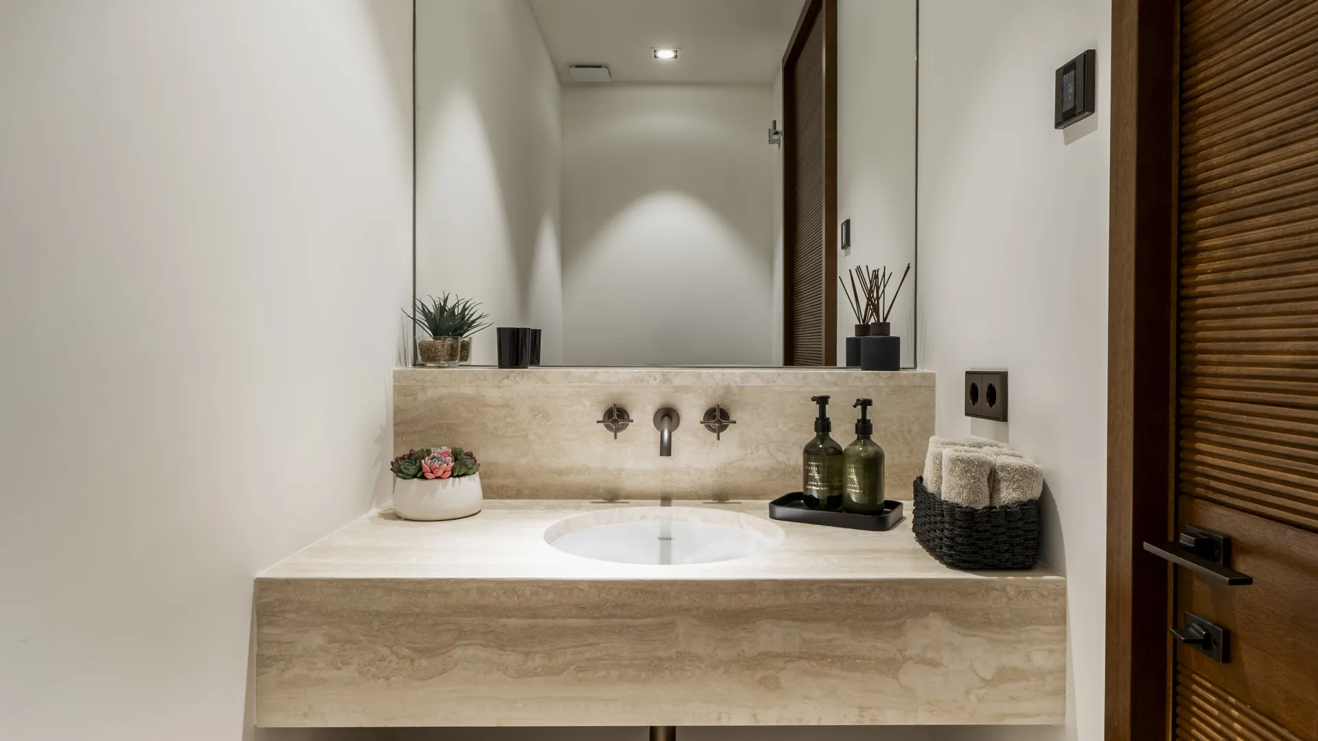 3 bedrooms Finca Cortesin apartment for sale