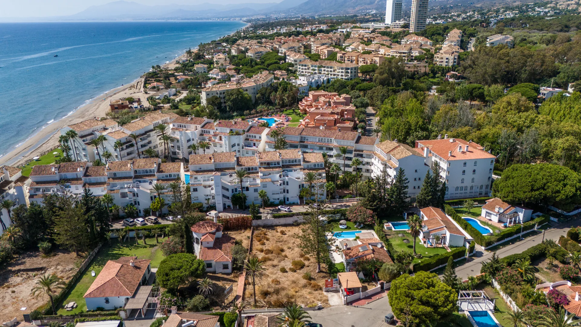 For sale plot in Marbesa