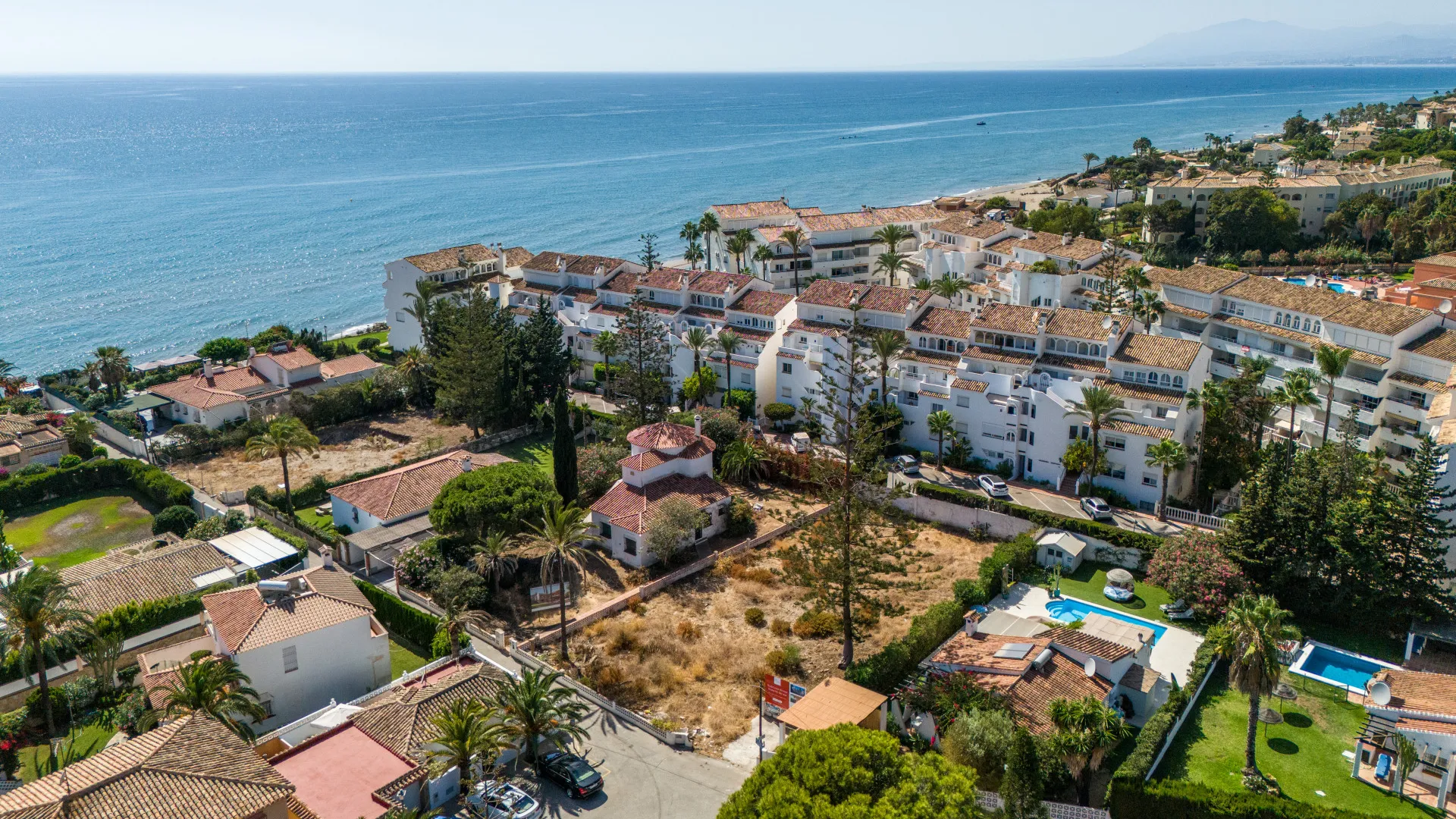 For sale plot in Marbesa