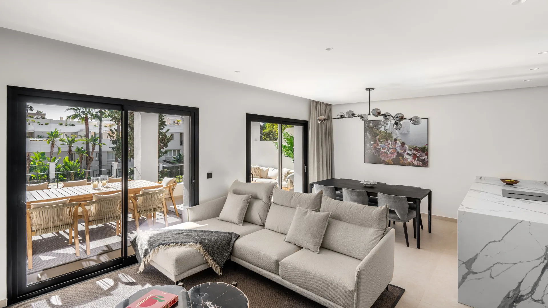 Duplex penthouse with 3 bedrooms for sale in Aloha Gardens